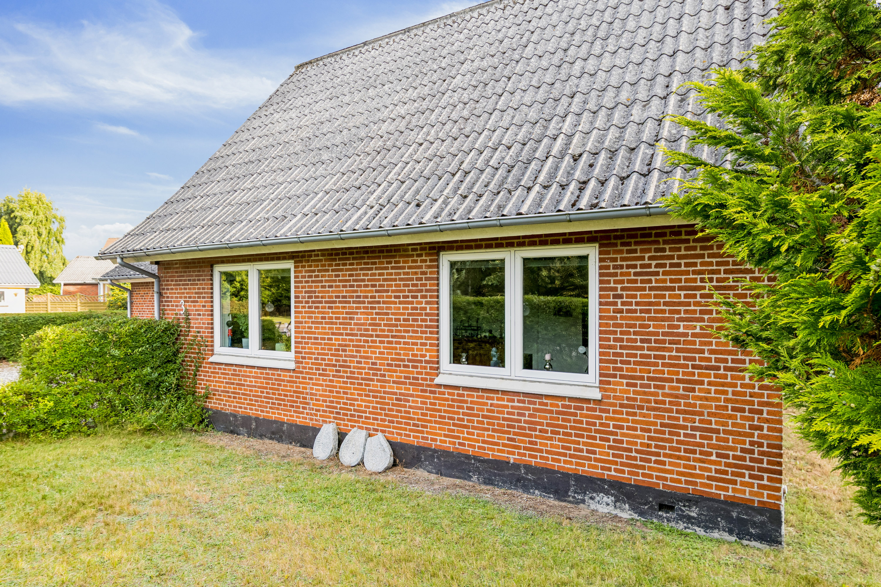 Fremhævet  billede i fuldskærmstilstand. Billede af Tøjstrupvej 3, 8961 Allingåbro