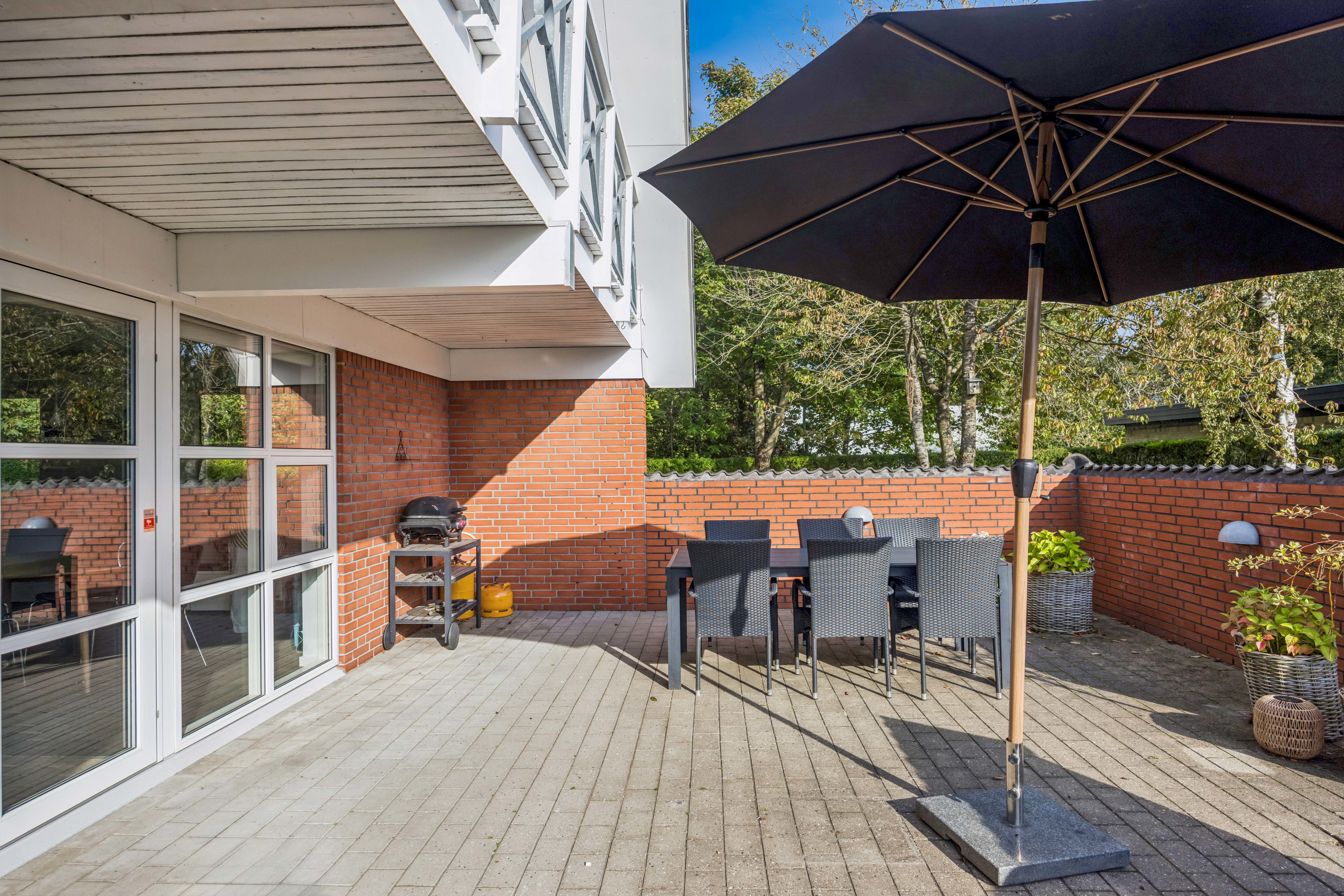 Fremhævet ejendom 1 billede i fuldskærmstilstand. Billede af Søndermarken 97, 9320 Hjallerup