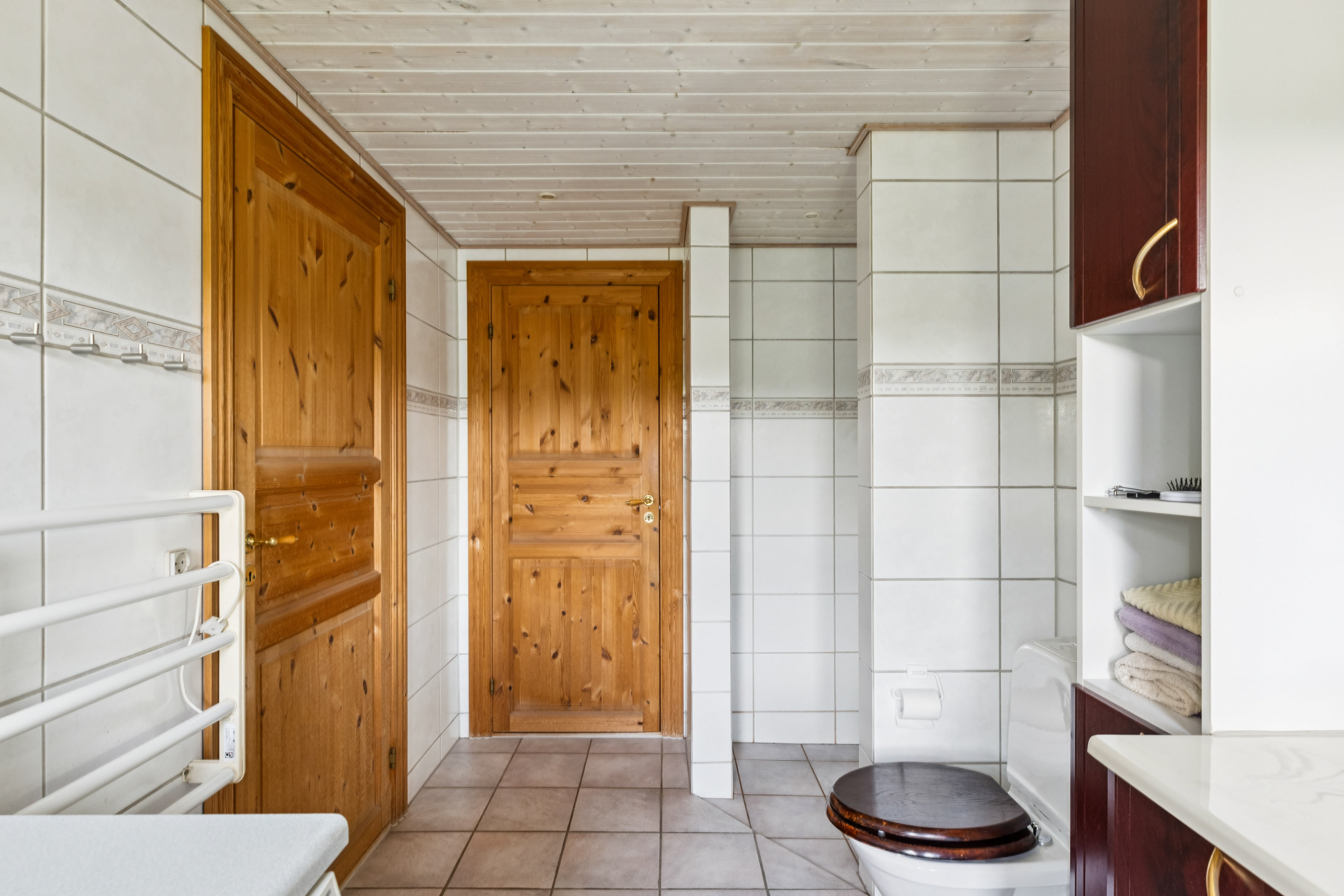 Fremhævet badeværelse billede i fuldskærmstilstand. Billede af Koldingvej 95, Kalvslund, 6760 Ribe