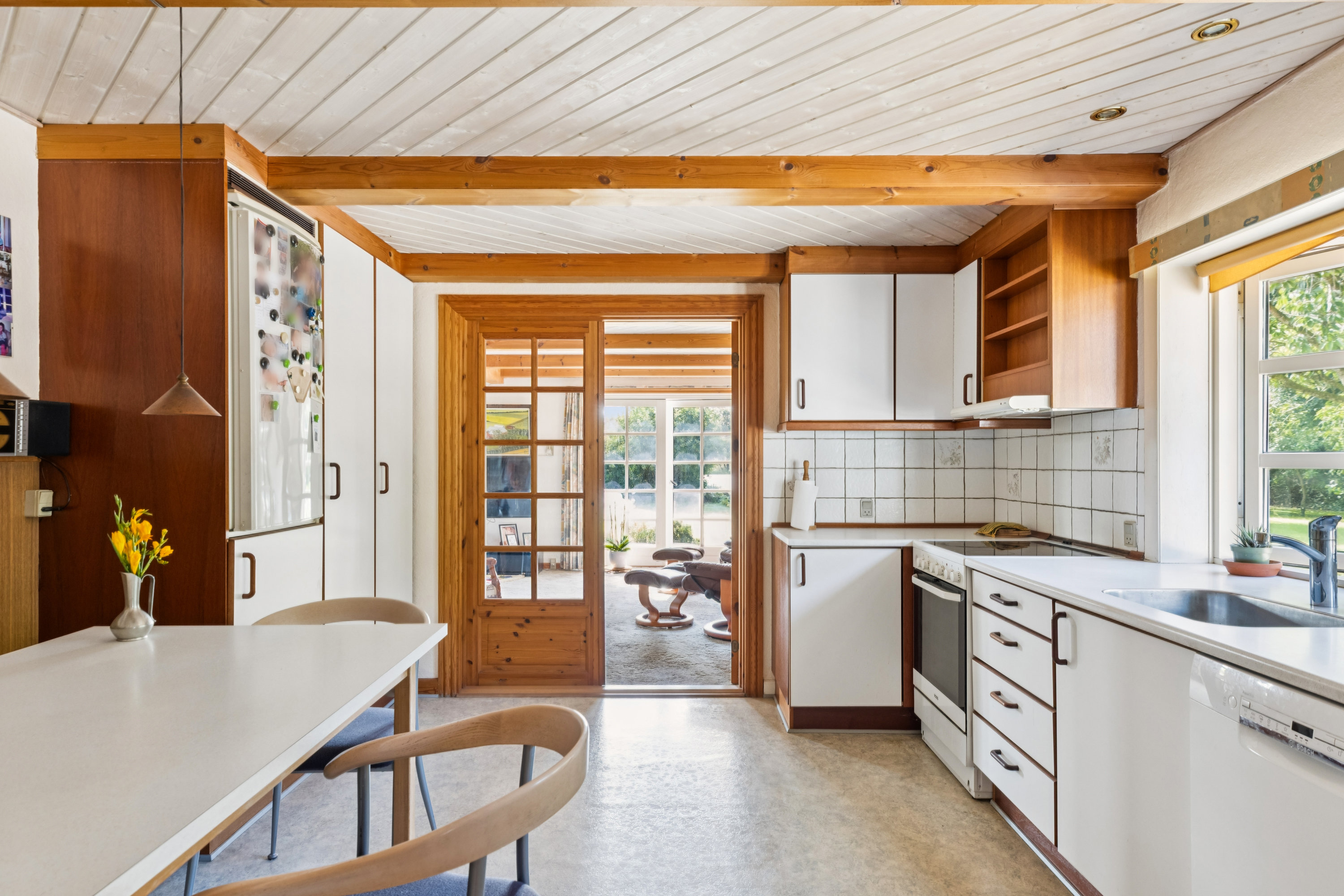 Fremhævet køkken billede i fuldskærmstilstand. Billede af Koldingvej 95, Kalvslund, 6760 Ribe