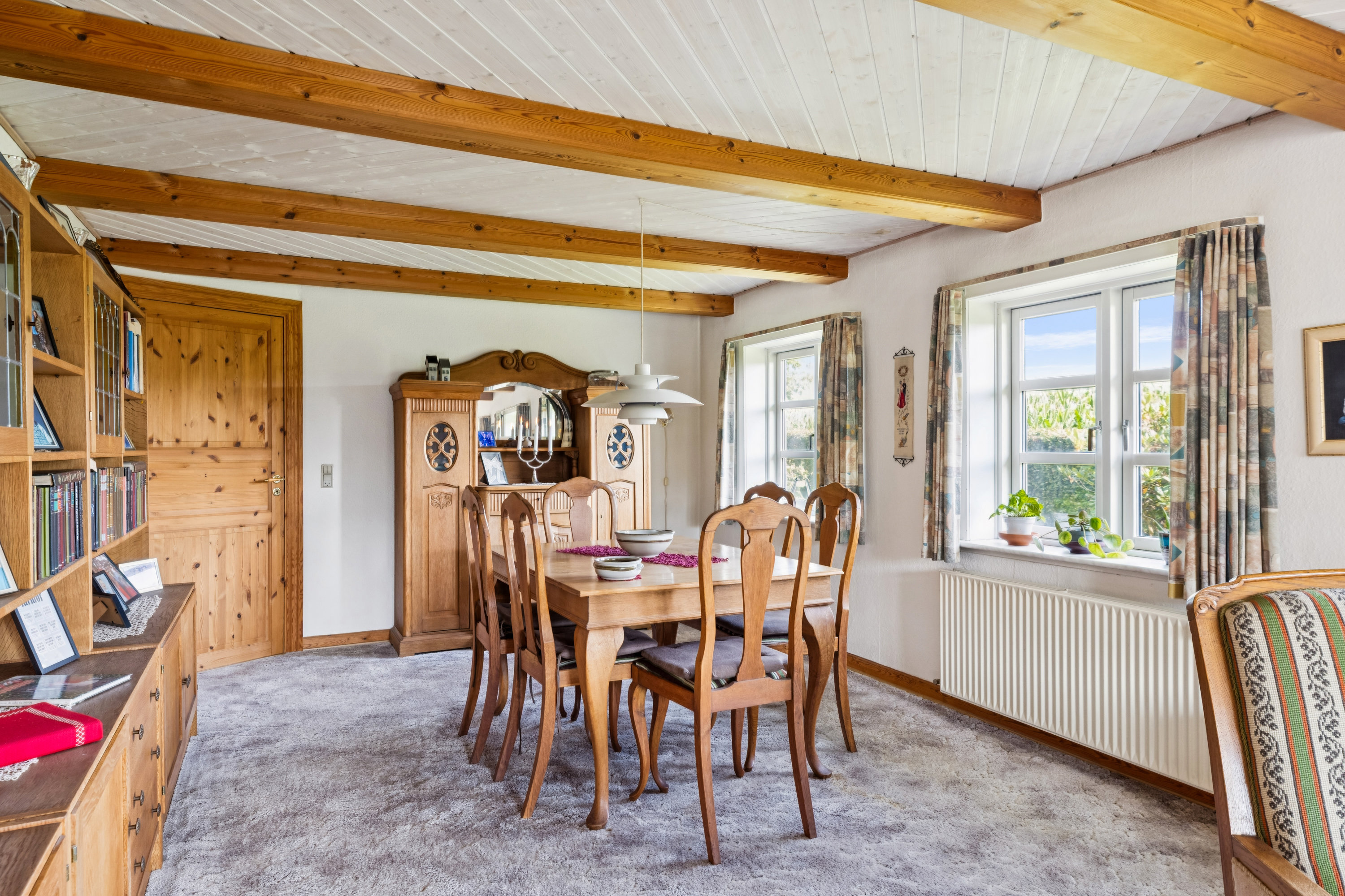 Fremhævet stue billede i fuldskærmstilstand. Billede af Koldingvej 95, Kalvslund, 6760 Ribe