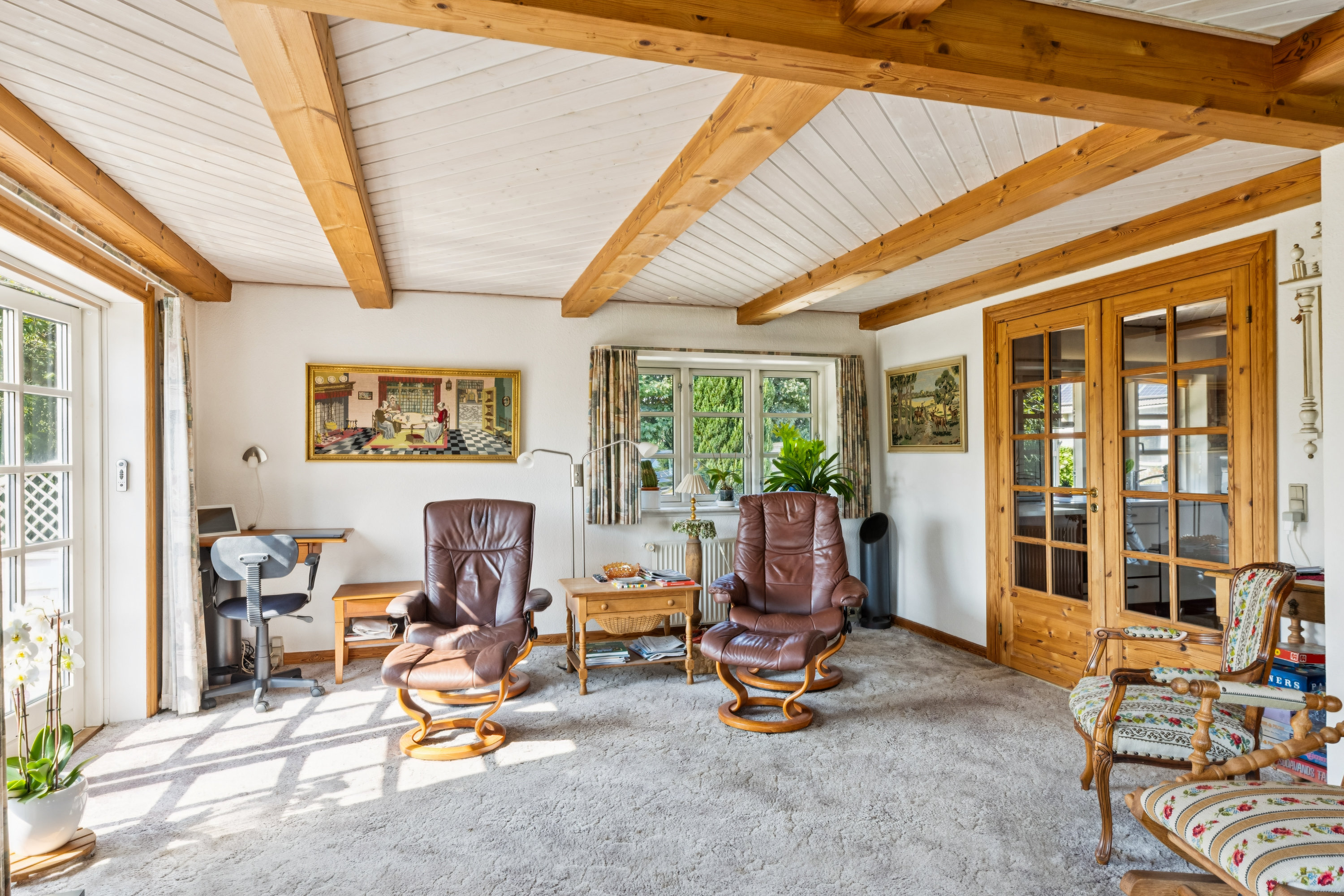 Fremhævet stue billede i fuldskærmstilstand. Billede af Koldingvej 95, Kalvslund, 6760 Ribe