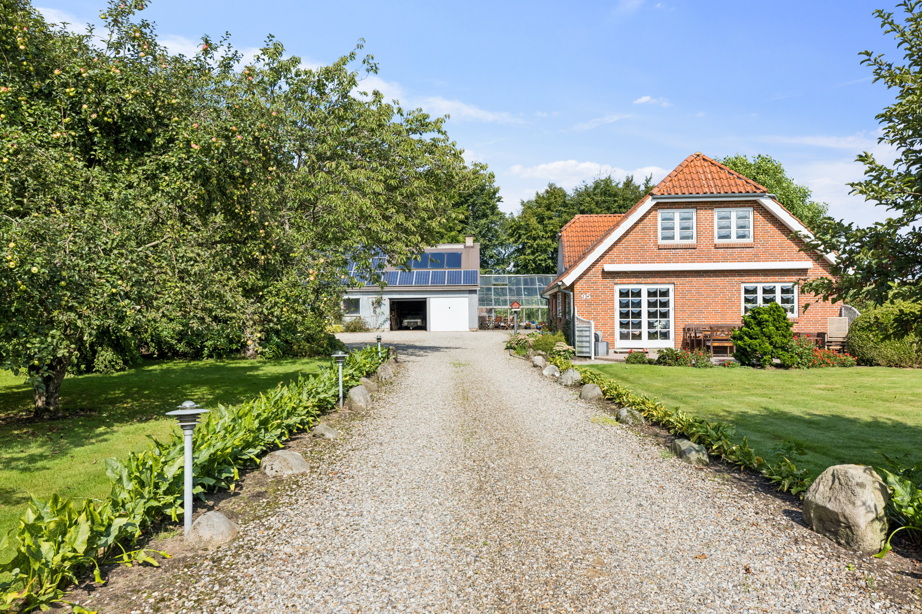 Fremhævet ejendommen billede i fuldskærmstilstand. Billede af Koldingvej 95, Kalvslund, 6760 Ribe