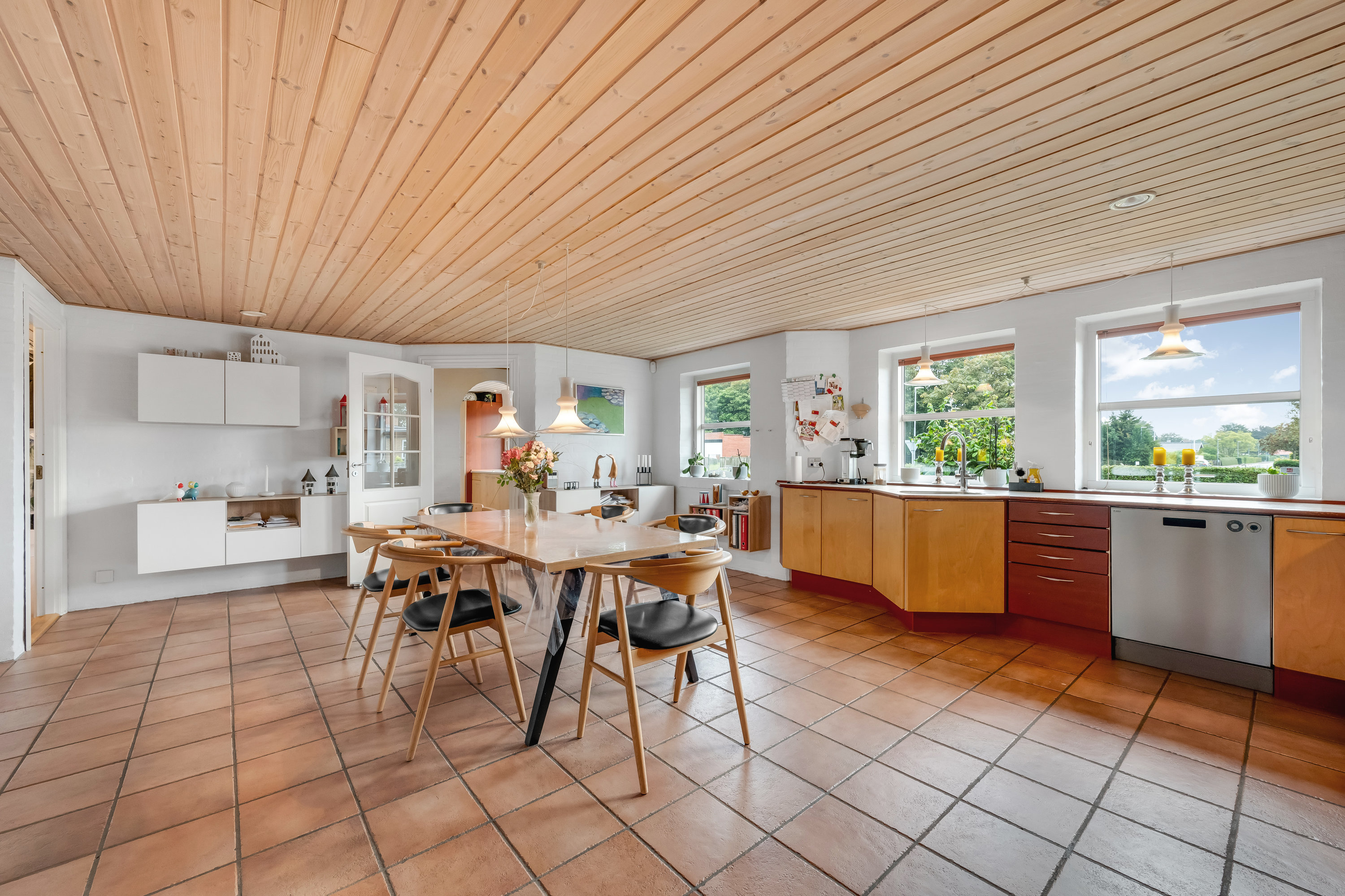 Fremhævet andet billede i fuldskærmstilstand. Billede af Fabriksvej 10, 6980 Tim