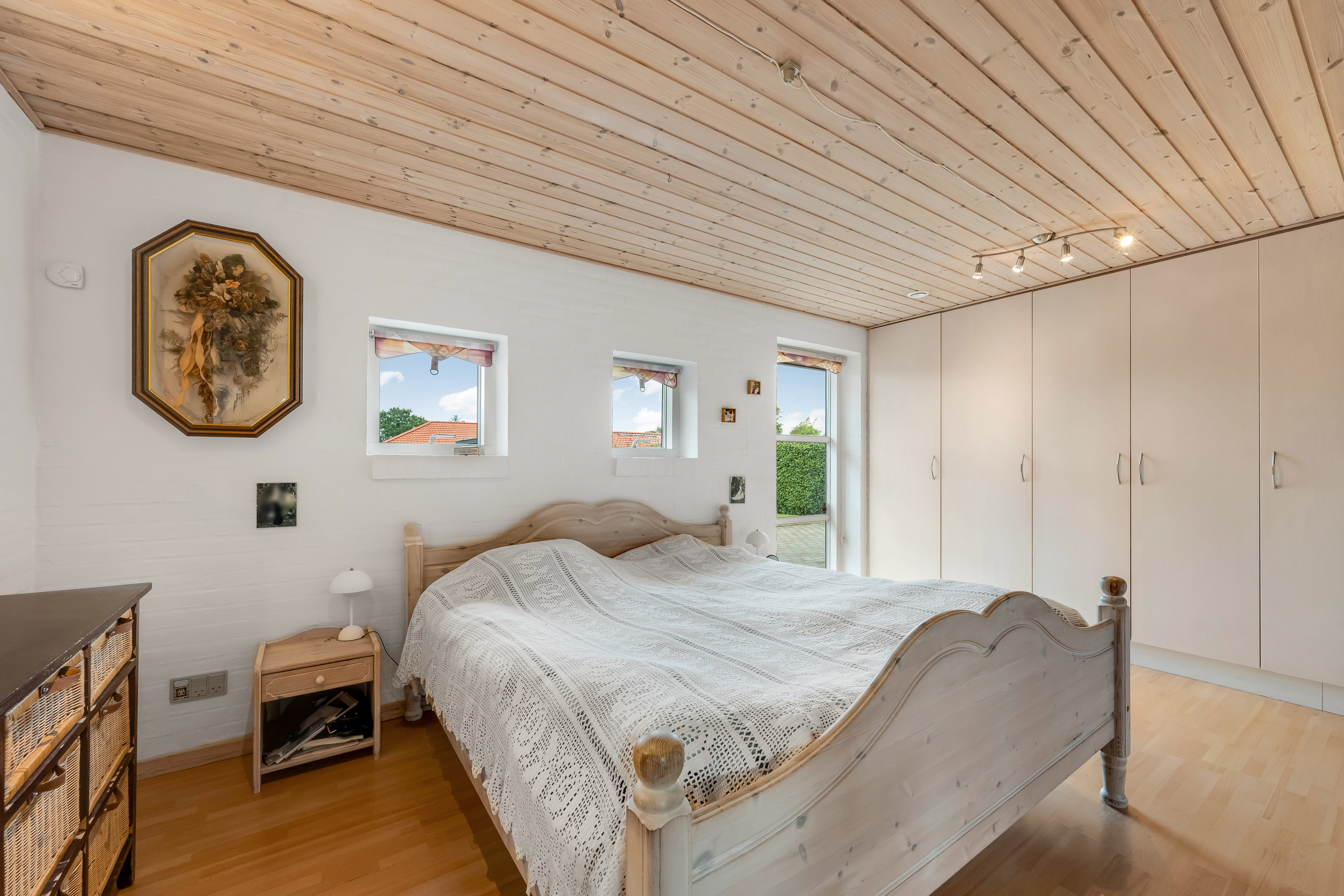 Fremhævet soveværelse billede i fuldskærmstilstand. Billede af Fabriksvej 10, 6980 Tim