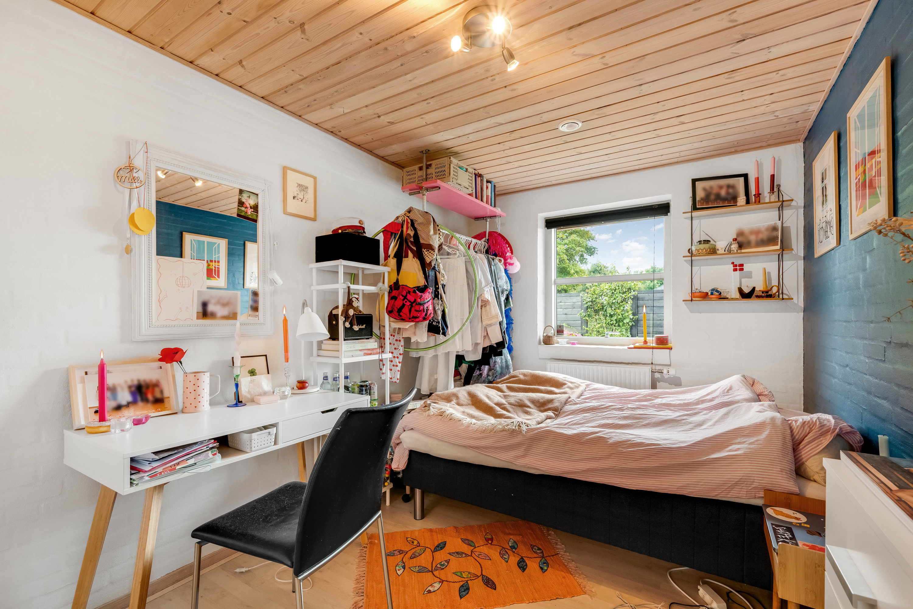 Fremhævet soveværelse billede i fuldskærmstilstand. Billede af Fabriksvej 10, 6980 Tim