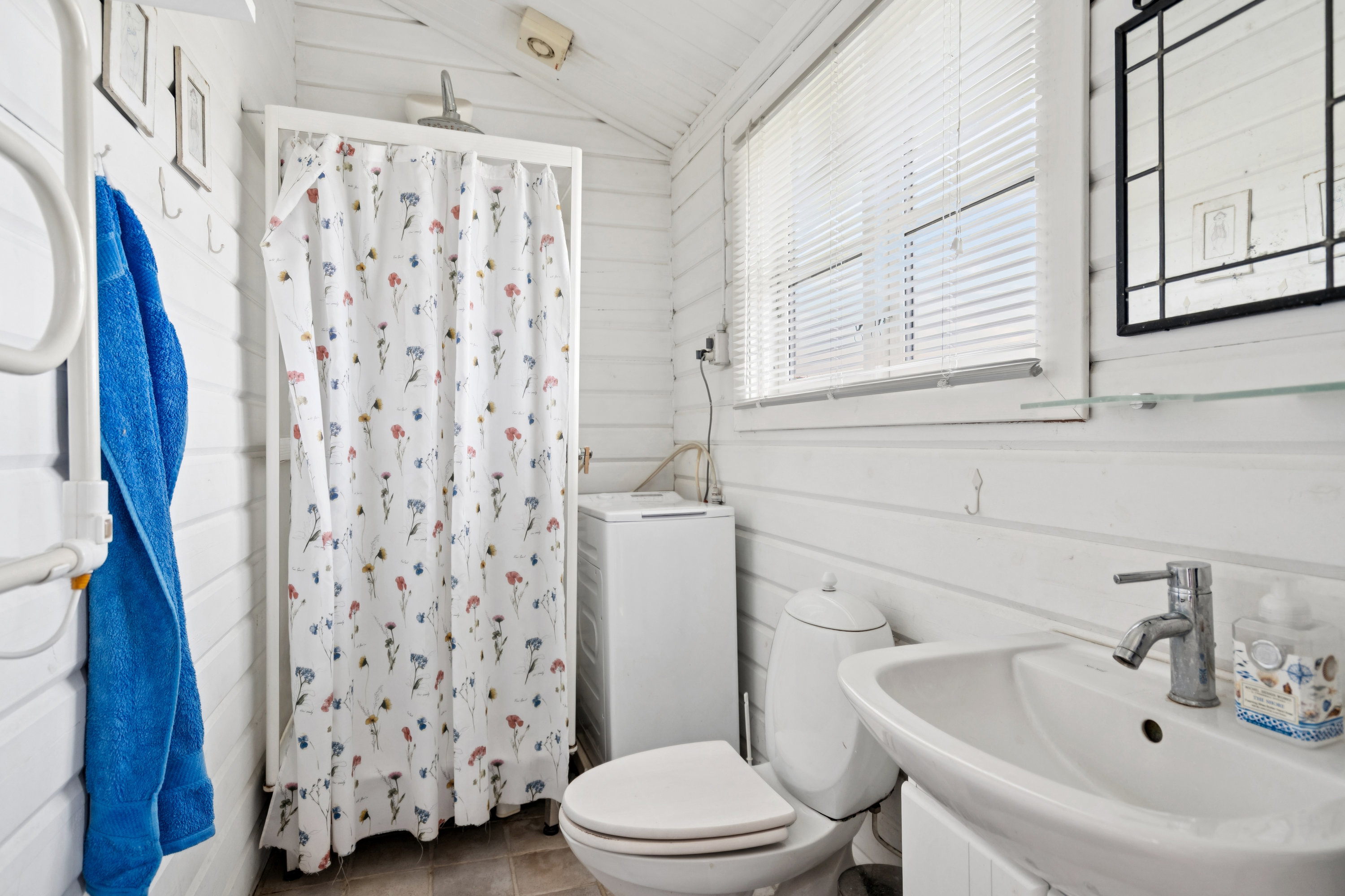 Fremhævet badeværelse billede i fuldskærmstilstand. Billede af Hamiltonvej 2, 9990 Skagen