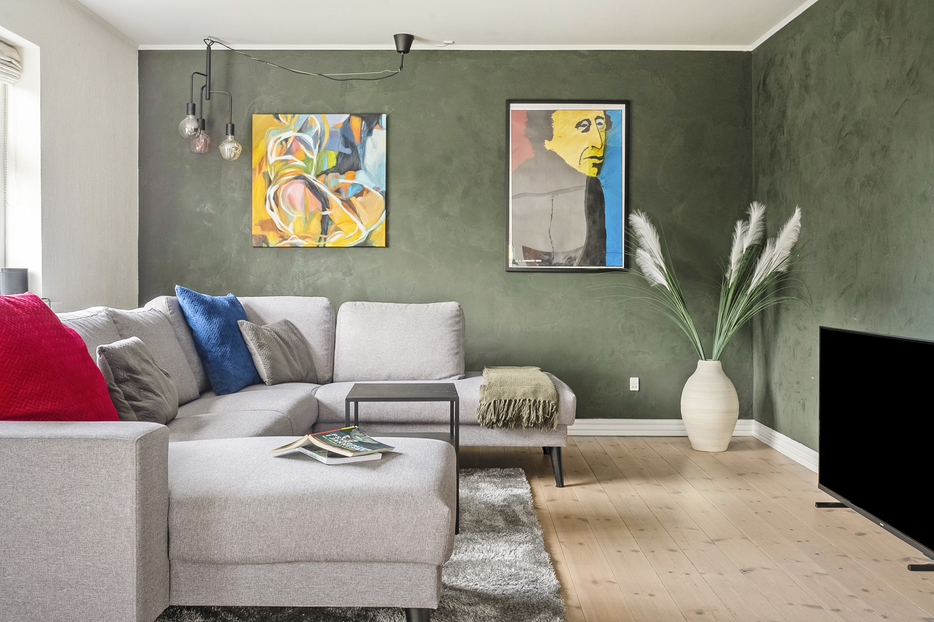 Fremhævet stue billede i fuldskærmstilstand. Billede af Karolinelundsvej 2, 8752 Østbirk