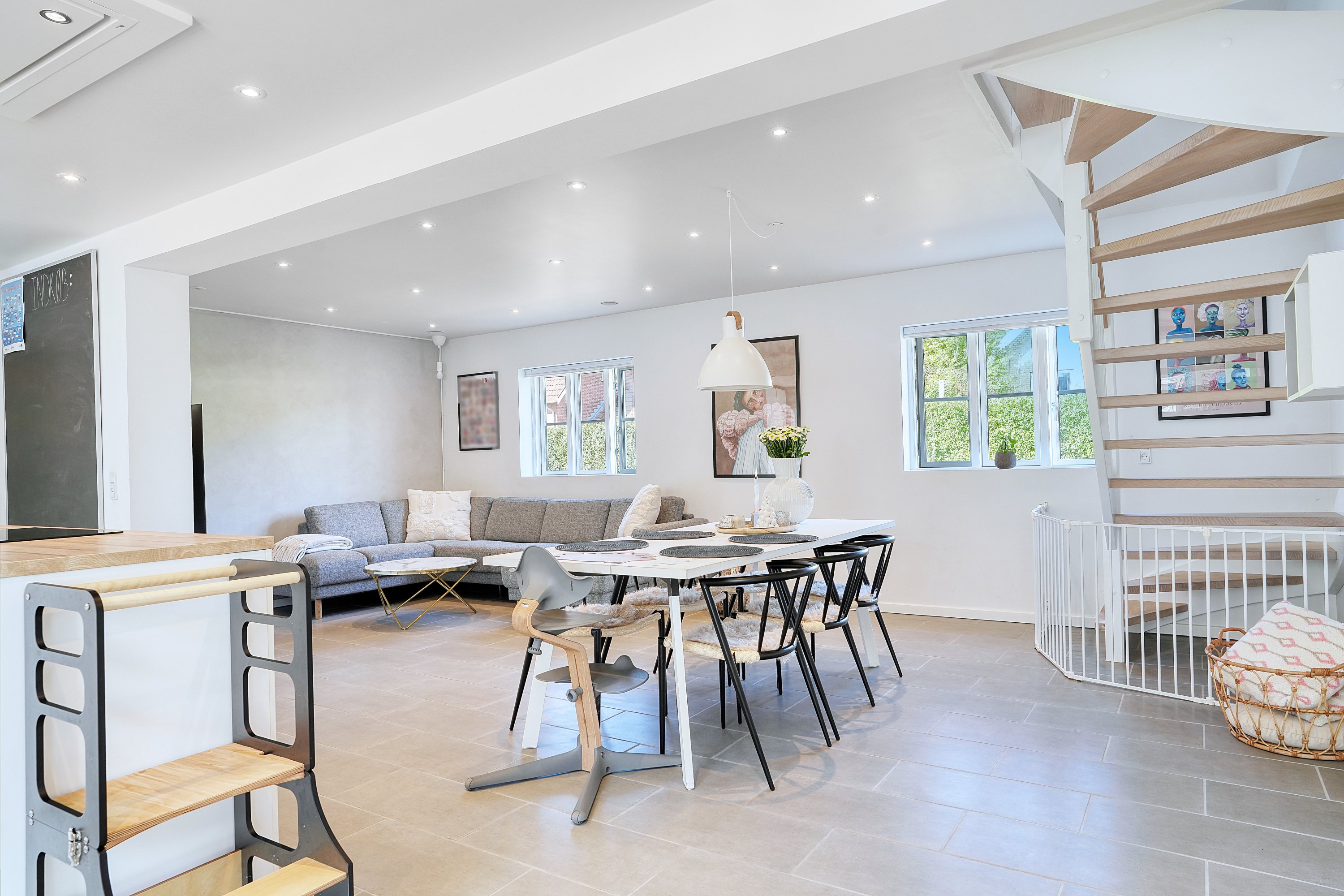 Fremhævet spisestue billede i fuldskærmstilstand. Billede af Sallevvej 4, 4622 Havdrup