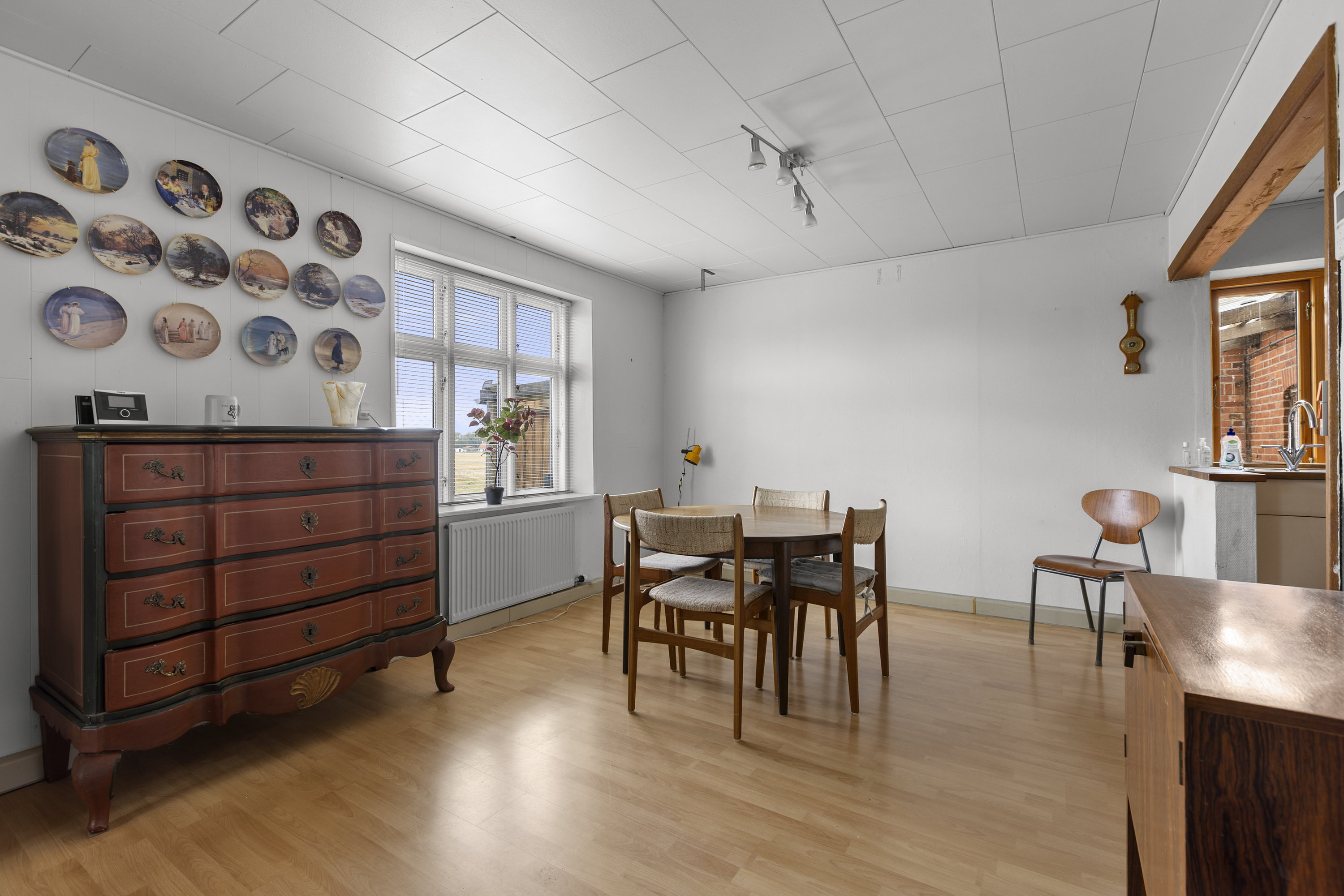 Fremhævet stue billede i fuldskærmstilstand. Billede af Ringstedvej 189, 4173 Fjenneslev