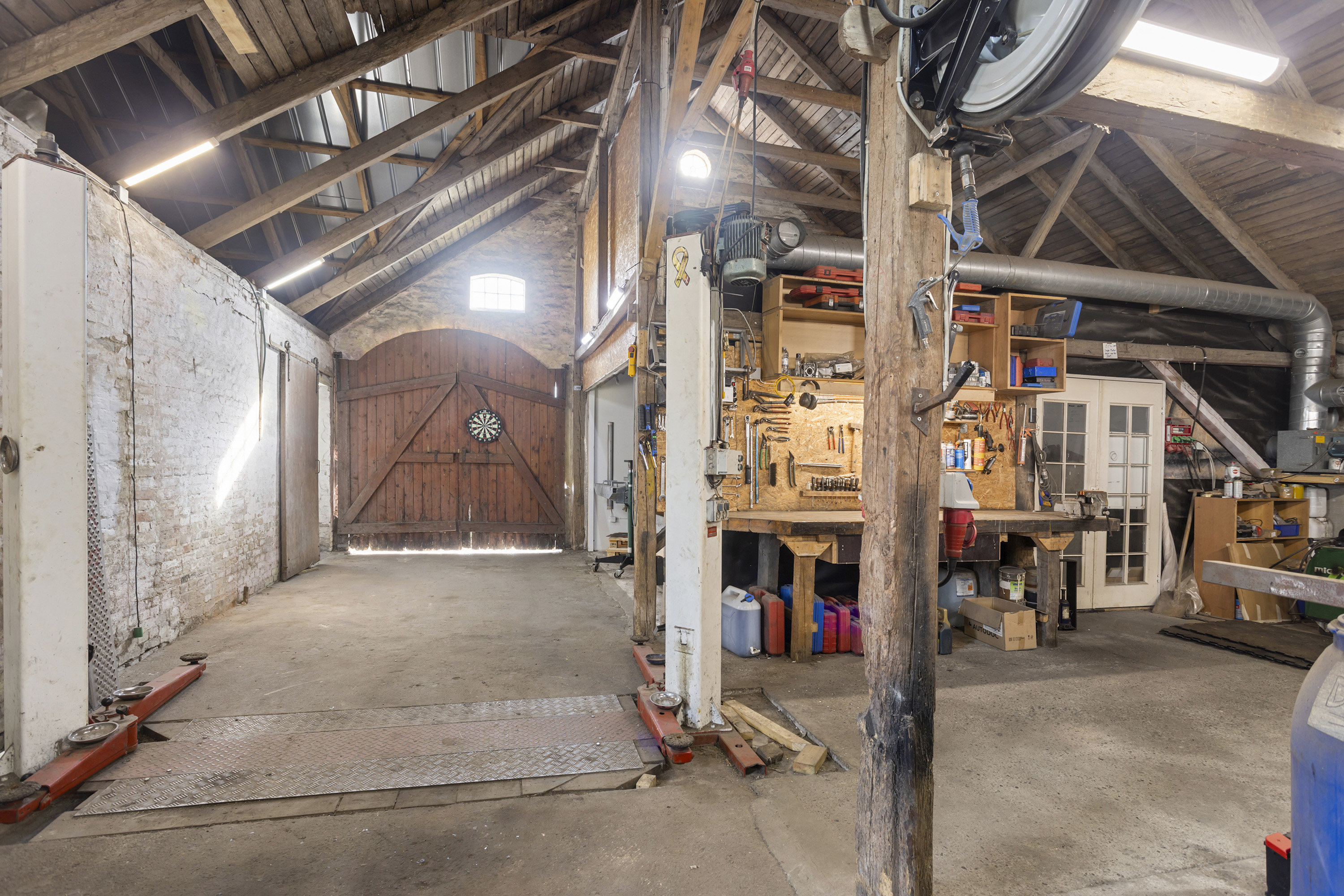 Fremhævet udhus billede i fuldskærmstilstand. Billede af Kraghedevej 186, 9382 Tylstrup