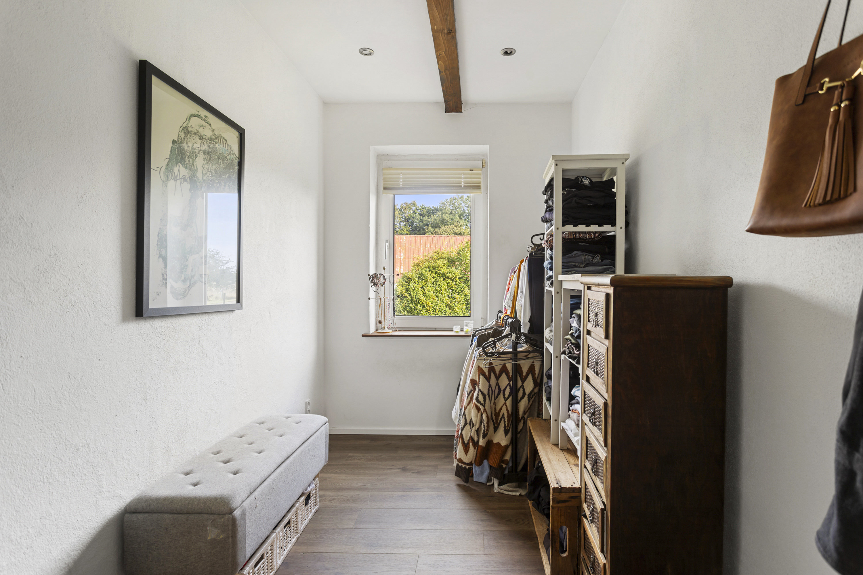 Fremhævet værelse billede i fuldskærmstilstand. Billede af Kraghedevej 186, 9382 Tylstrup