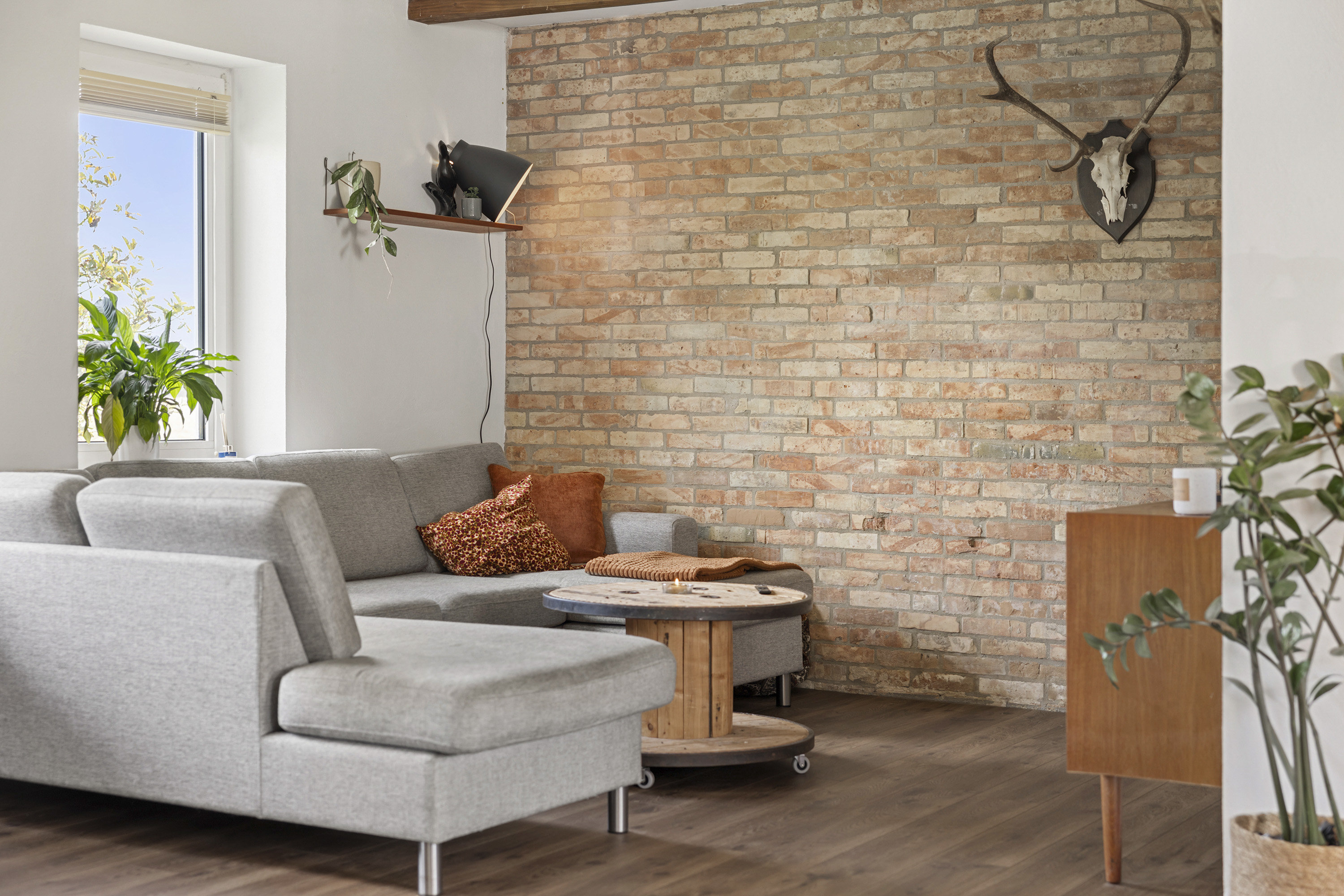 Fremhævet stue billede i fuldskærmstilstand. Billede af Kraghedevej 186, 9382 Tylstrup