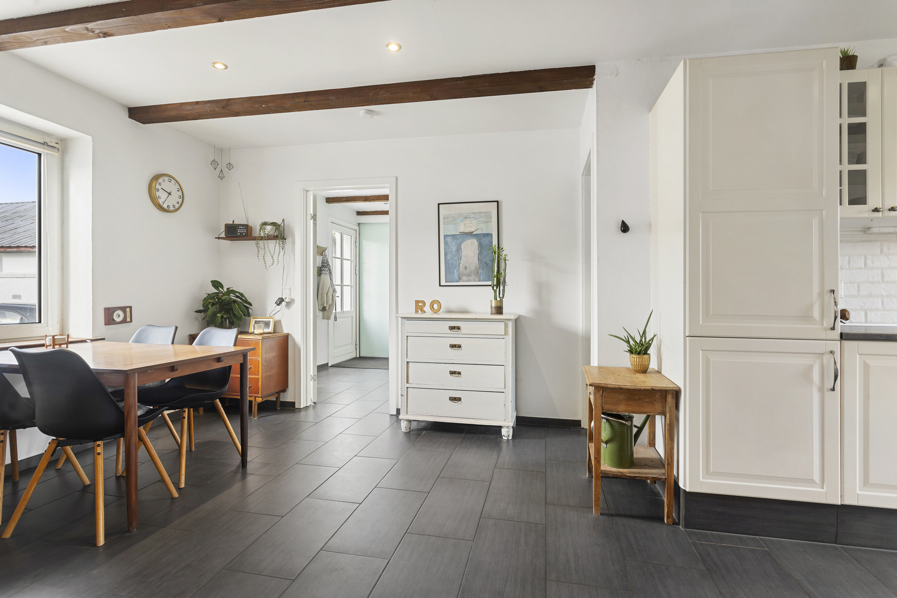 Fremhævet køkken alrum billede i fuldskærmstilstand. Billede af Kraghedevej 186, 9382 Tylstrup