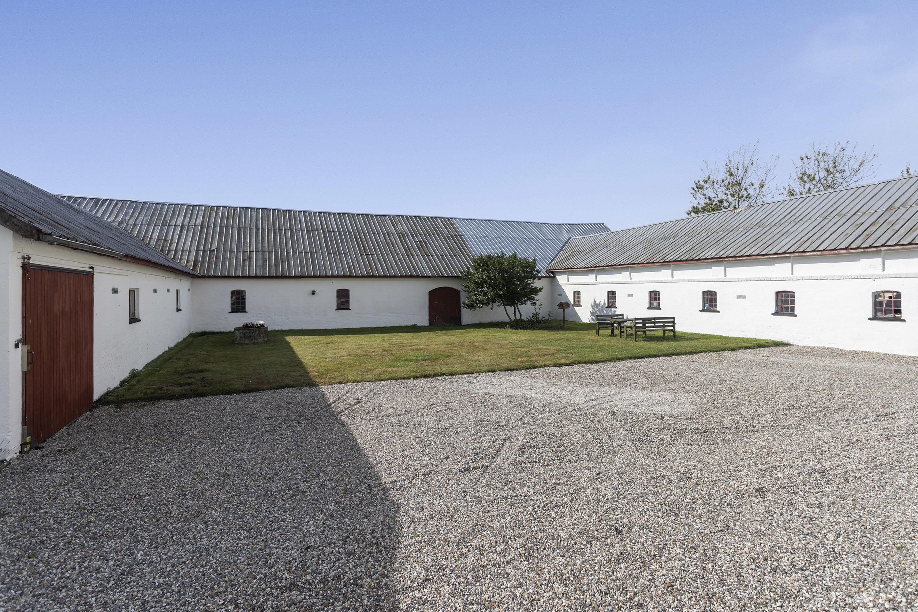 Fremhævet udhus billede i fuldskærmstilstand. Billede af Kraghedevej 186, 9382 Tylstrup