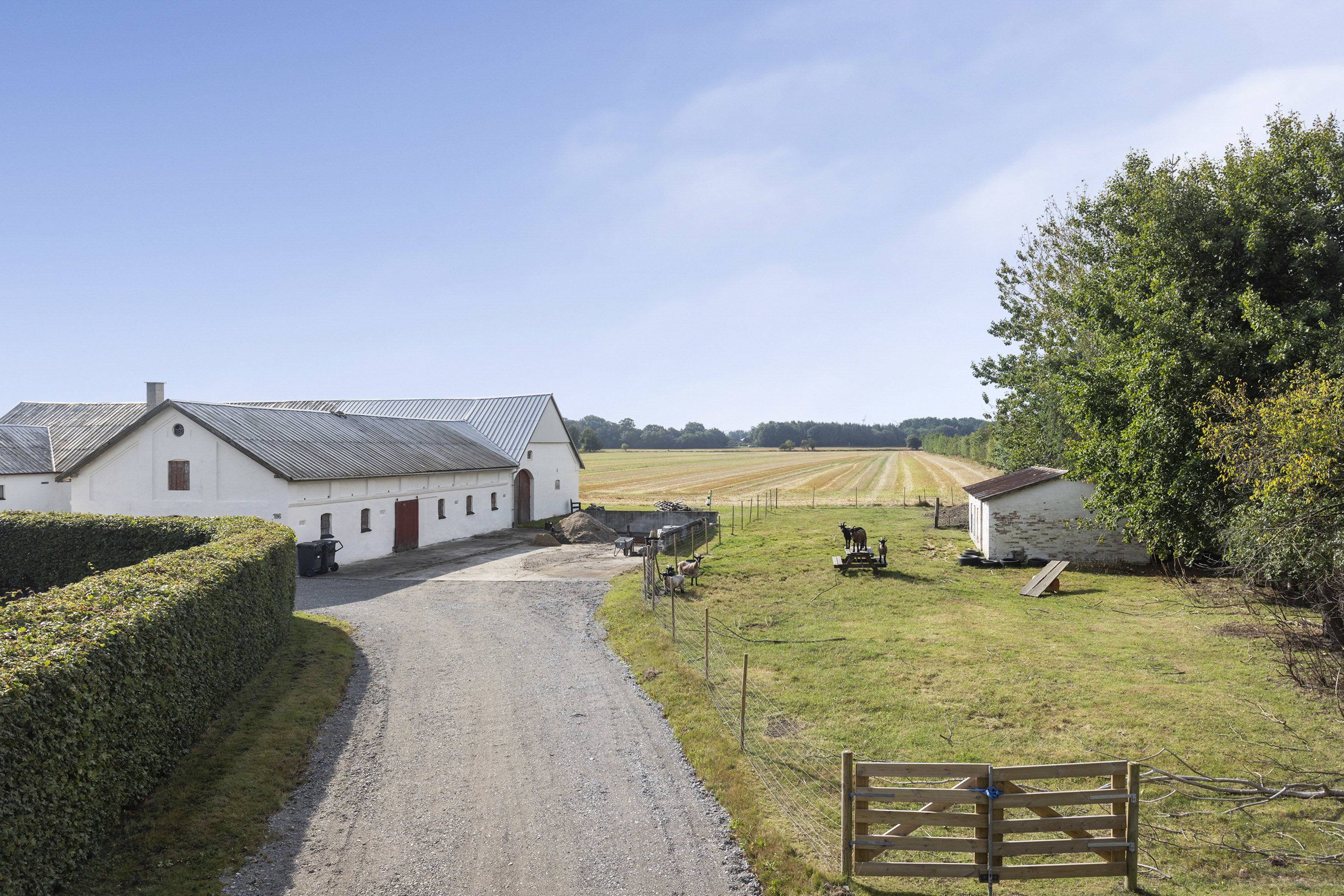 Fremhævet ejendommen billede i fuldskærmstilstand. Billede af Kraghedevej 186, 9382 Tylstrup