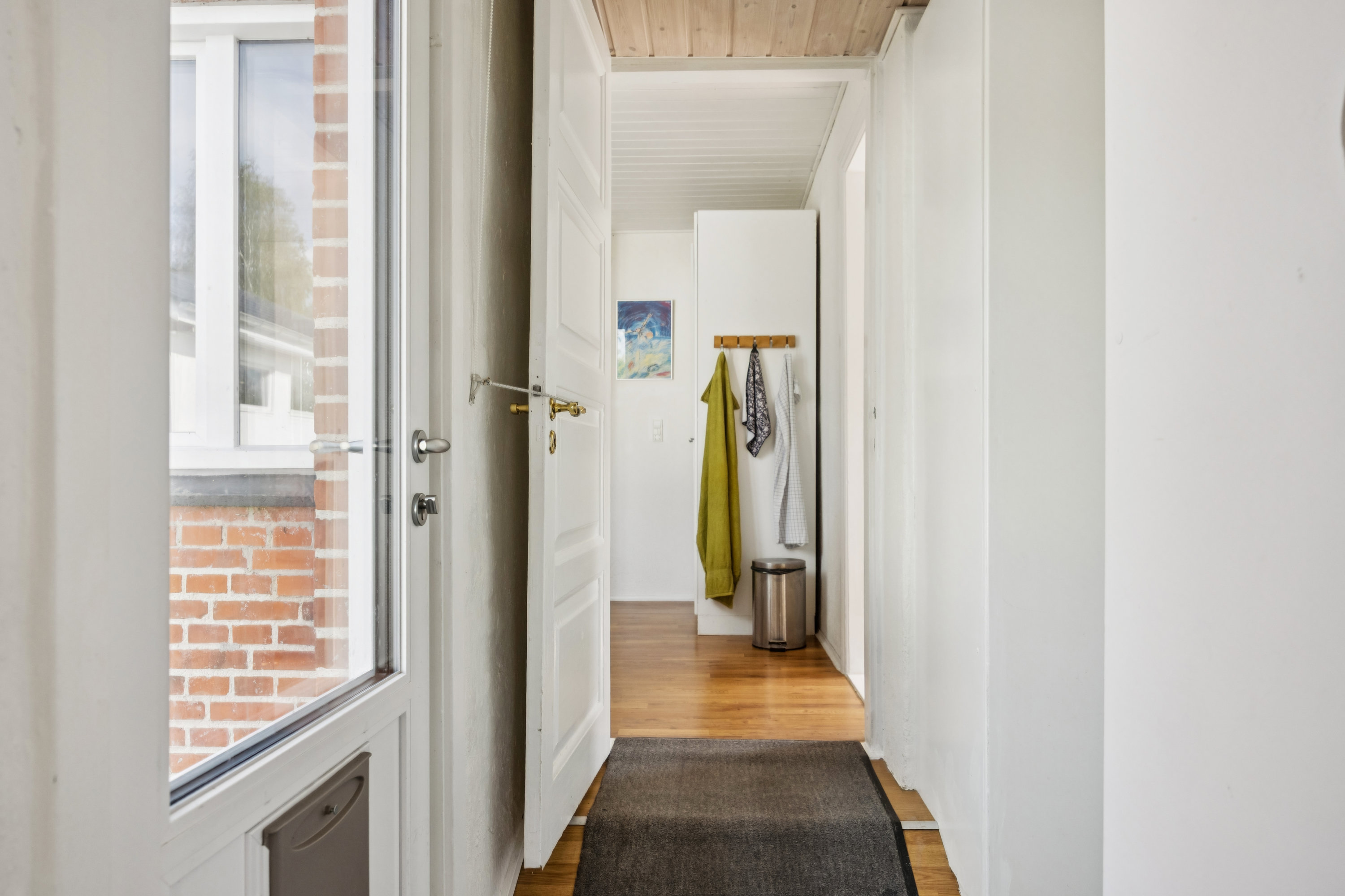 Fremhævet gang billede i fuldskærmstilstand. Billede af Klejtrupvej 80, Hvornum, 9500 Hobro