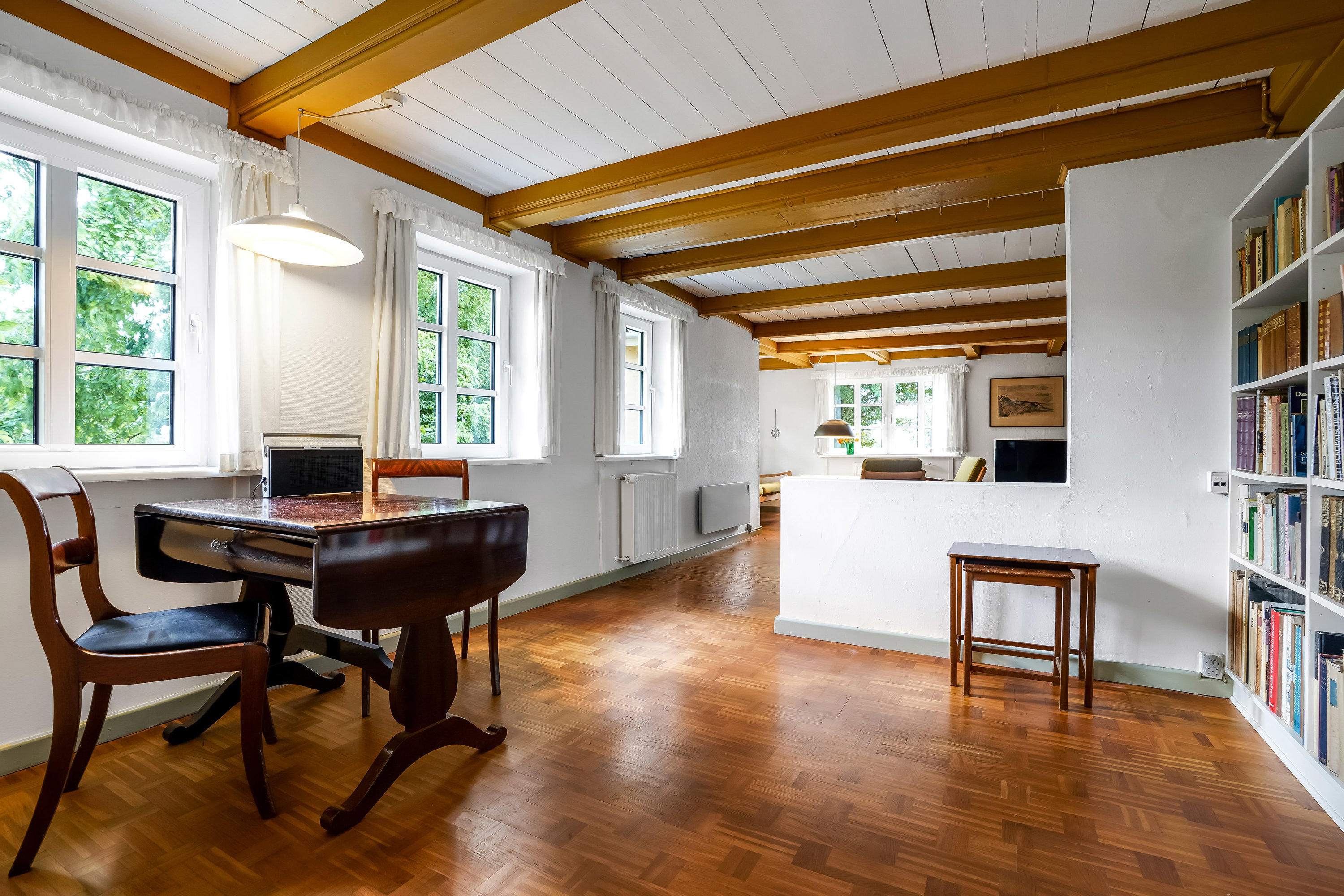 Fremhævet stue billede i fuldskærmstilstand. Billede af Sølystvej 4, 5500 Middelfart