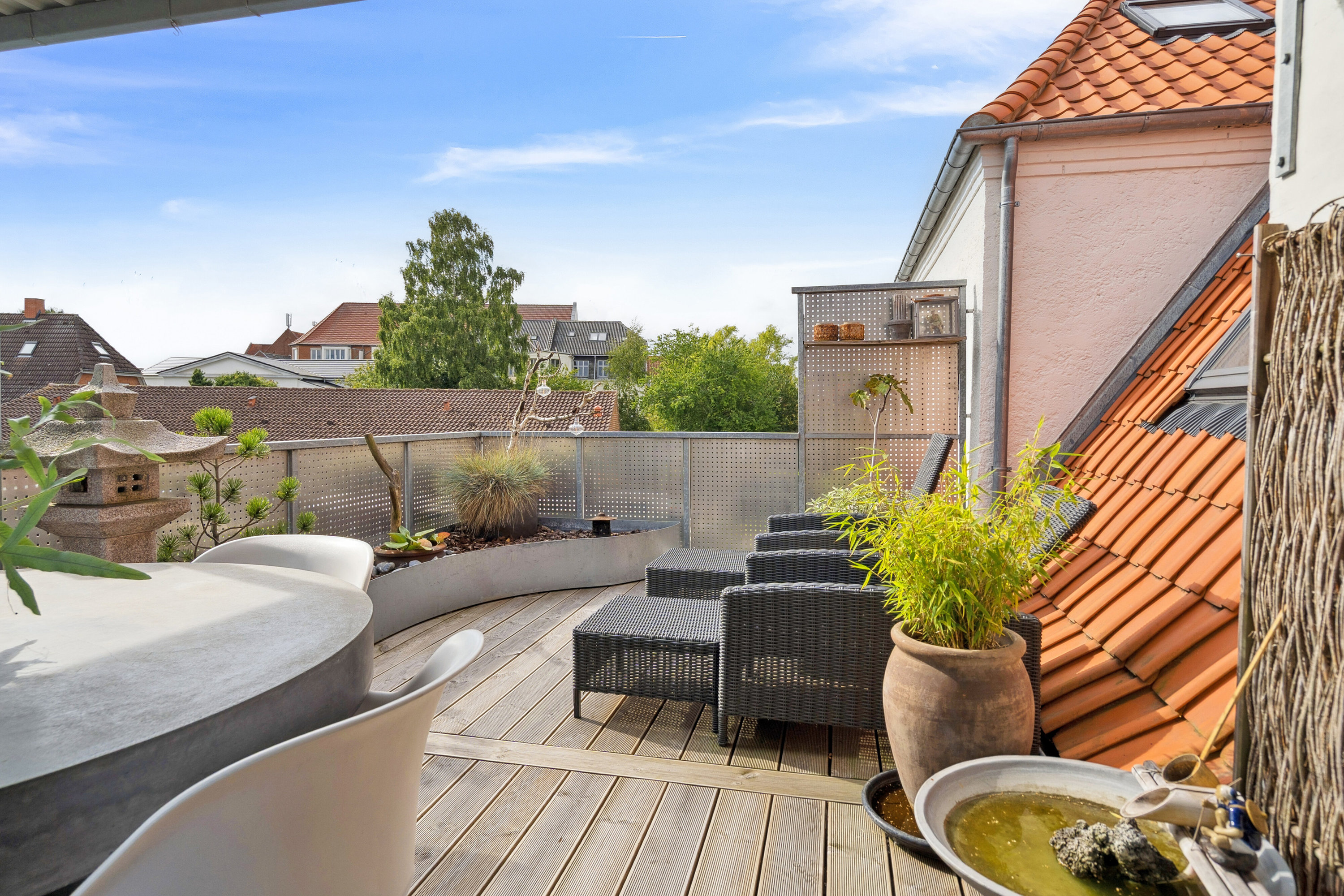 Fremhævet terrasse billede i fuldskærmstilstand. Billede af Sophie Breums Vænge 4B, 1., 5000 Odense C