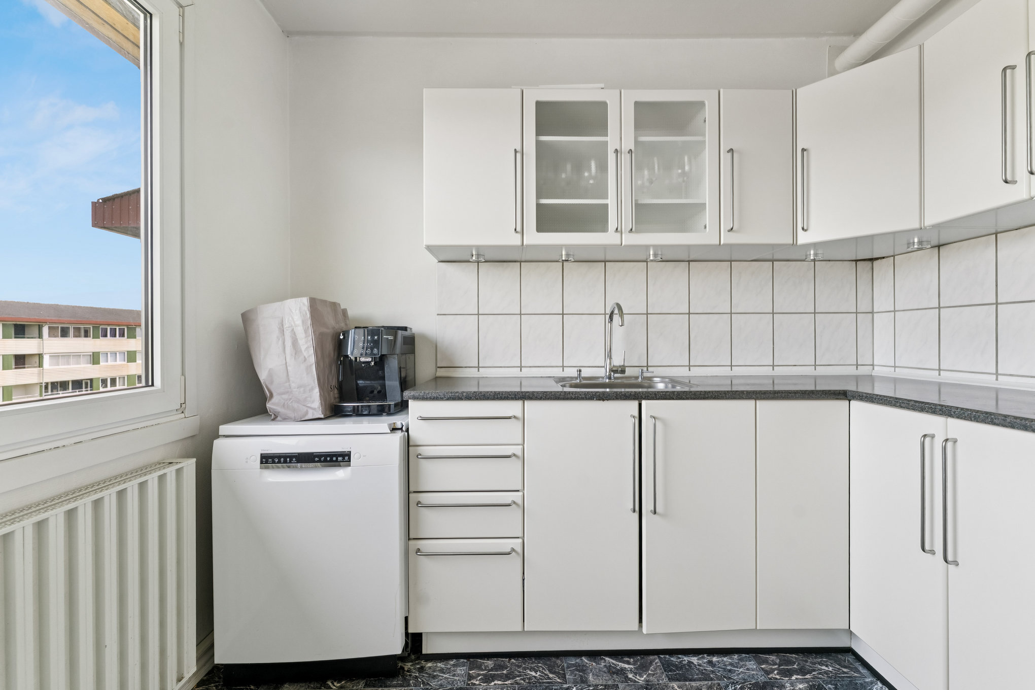 Fremhævet køkken billede i fuldskærmstilstand. Billede af Ægirsvej 45, 3. tv., 8920 Randers NV