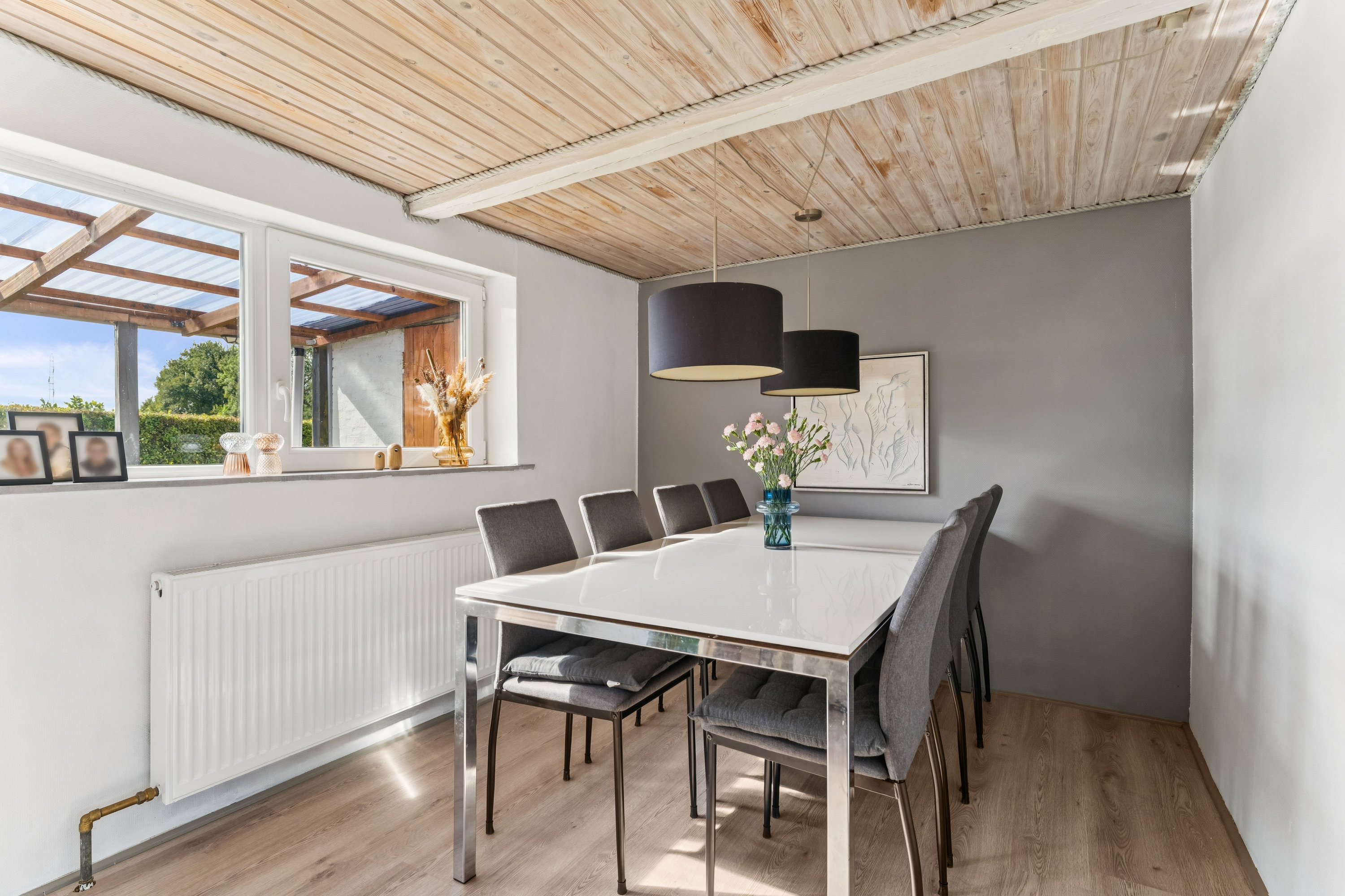 Fremhævet stue billede i fuldskærmstilstand. Billede af Vinkelvej 37, Hvorslev, 8860 Ulstrup