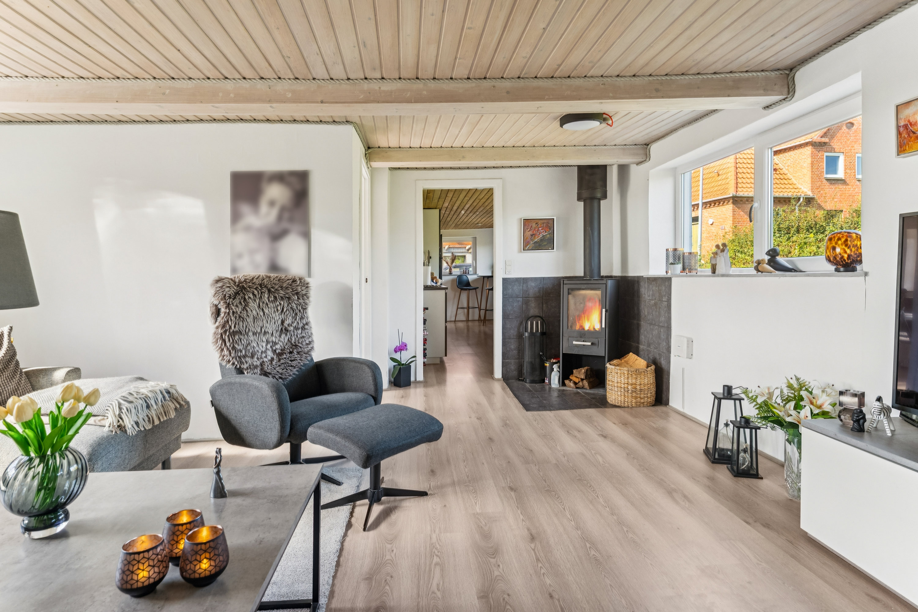 Fremhævet stue billede i fuldskærmstilstand. Billede af Vinkelvej 37, Hvorslev, 8860 Ulstrup