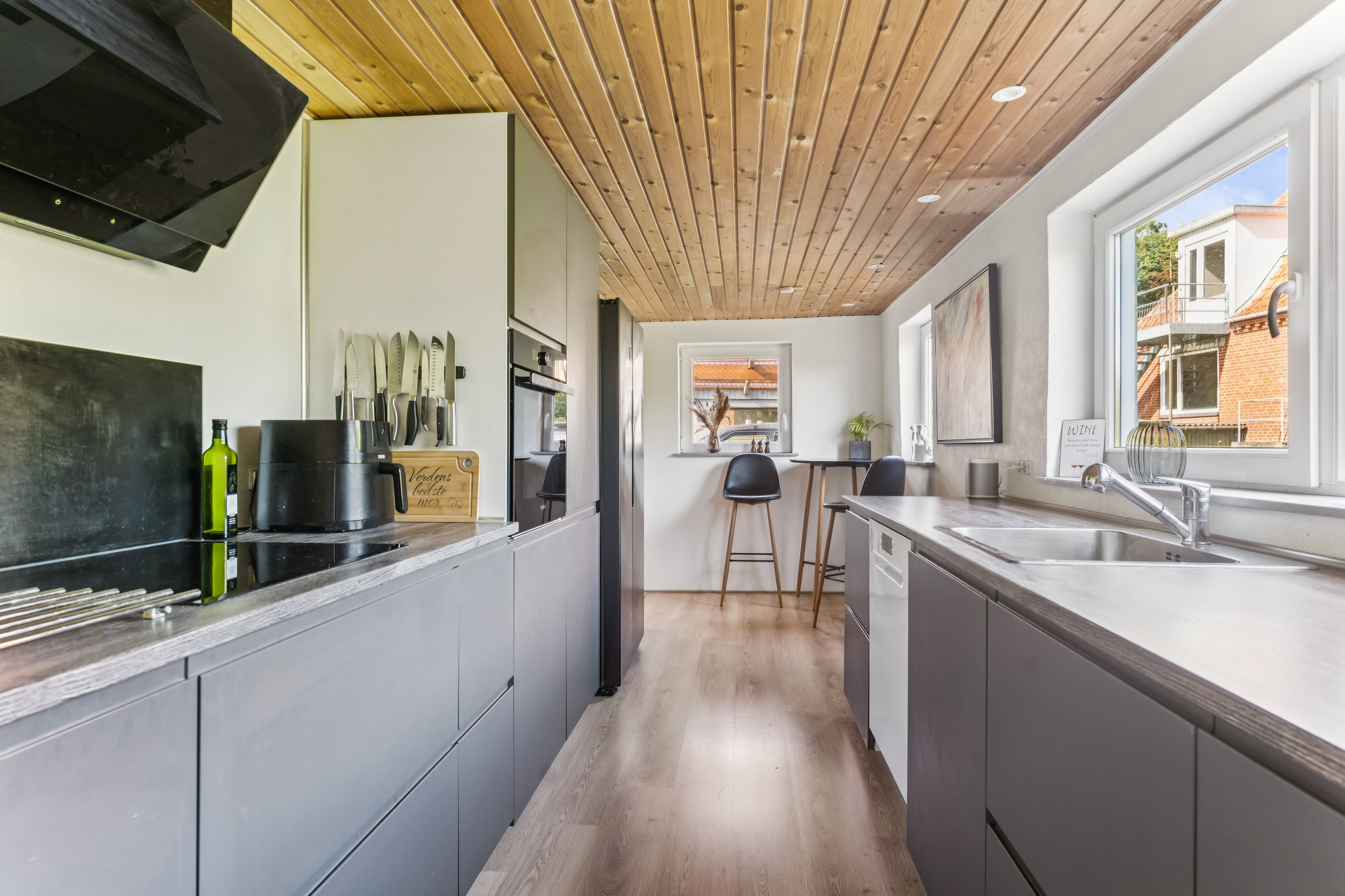 Miniaturebillede 2: køkken. Billede af Vinkelvej 37, Hvorslev, 8860 Ulstrup