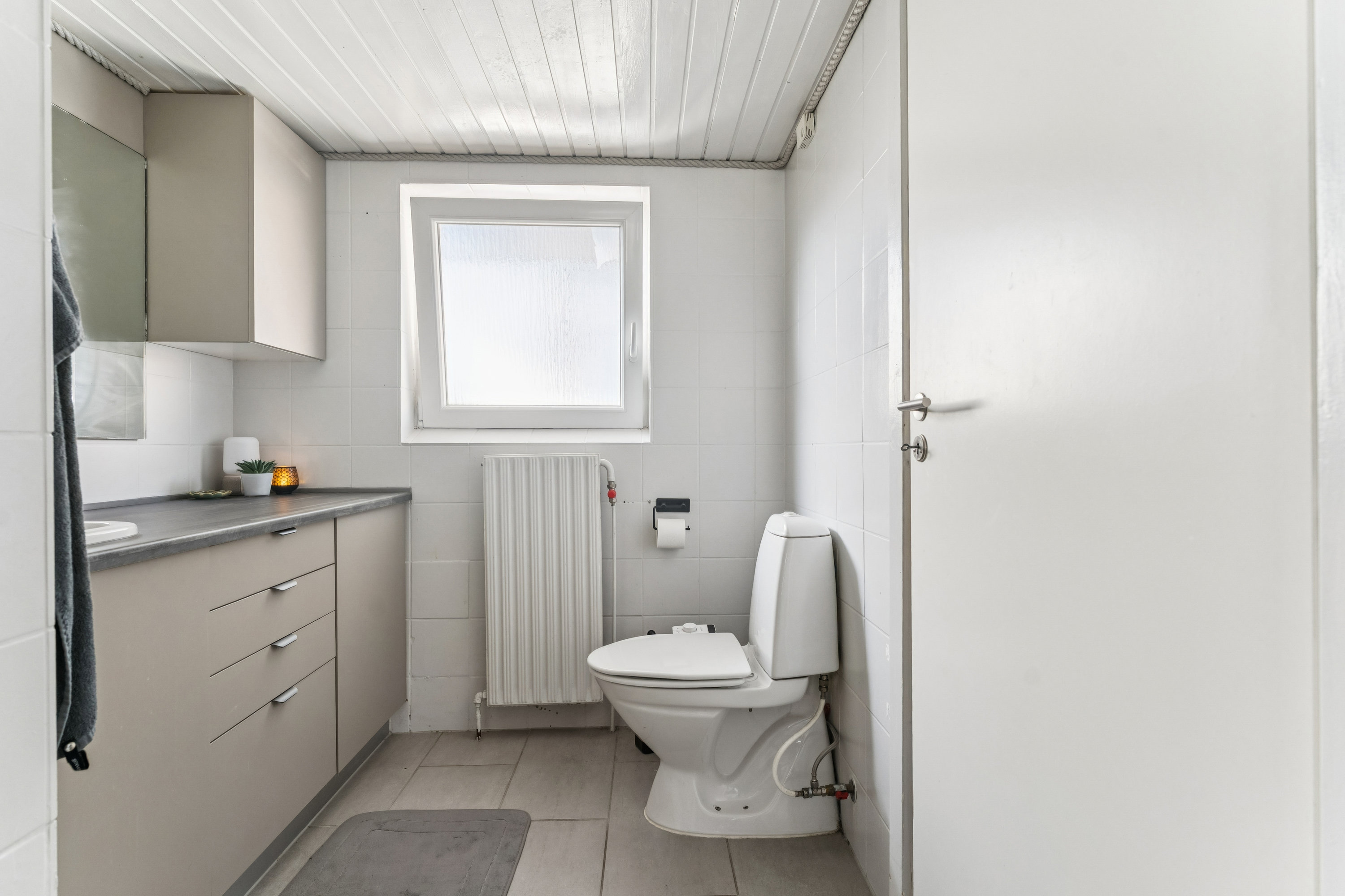 Fremhævet badeværelse billede i fuldskærmstilstand. Billede af Vinkelvej 37, Hvorslev, 8860 Ulstrup