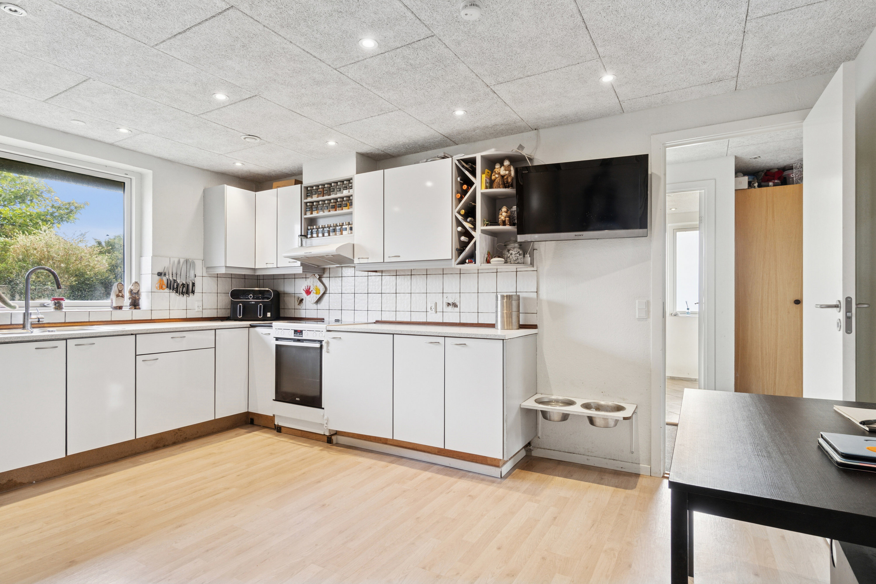 Fremhævet køkken billede i fuldskærmstilstand. Billede af Lupintoften 55, 7430 Ikast