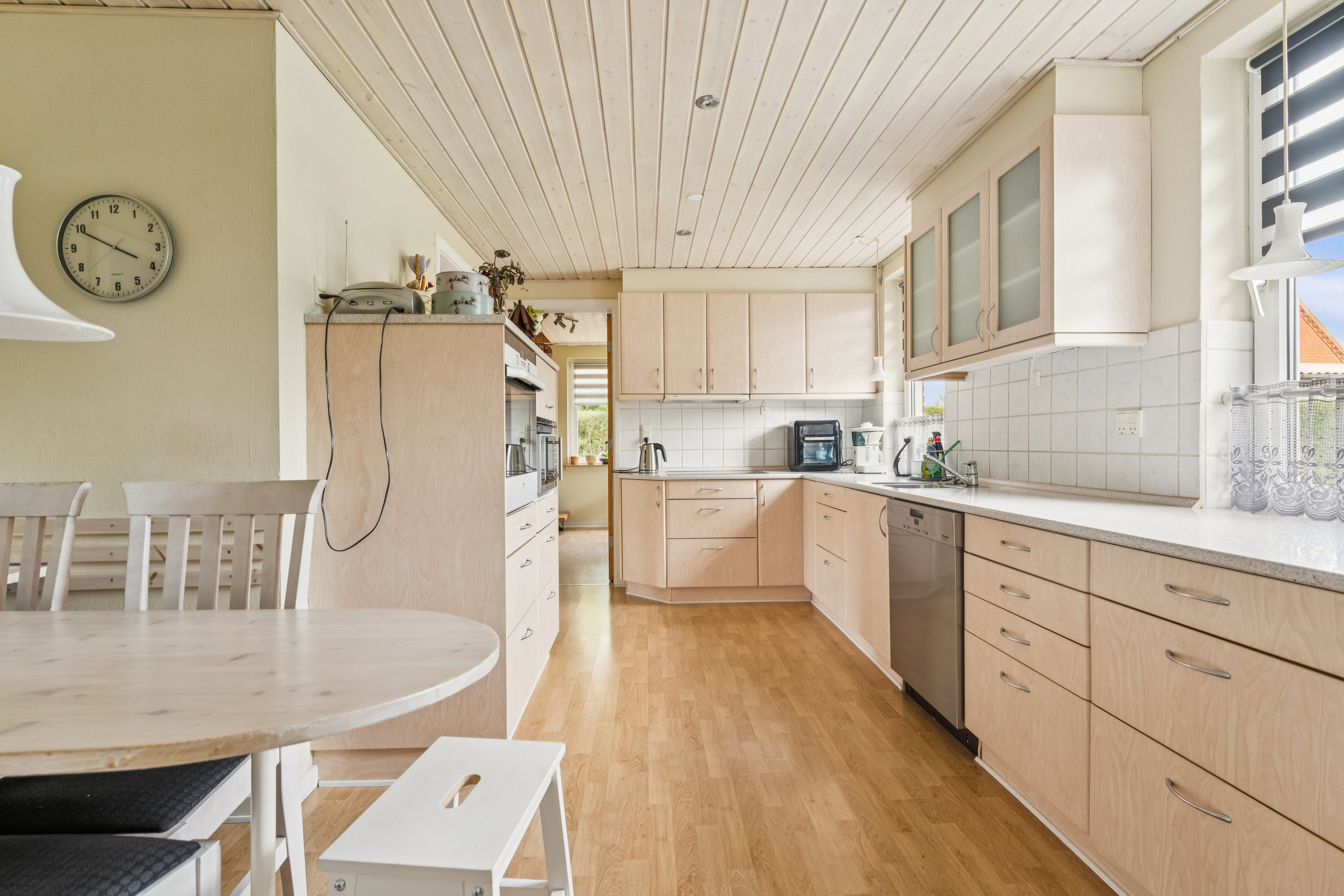 Fremhævet køkken billede i fuldskærmstilstand. Billede af Dr. Madsensvej 18, Harridslev, 8930 Randers NØ