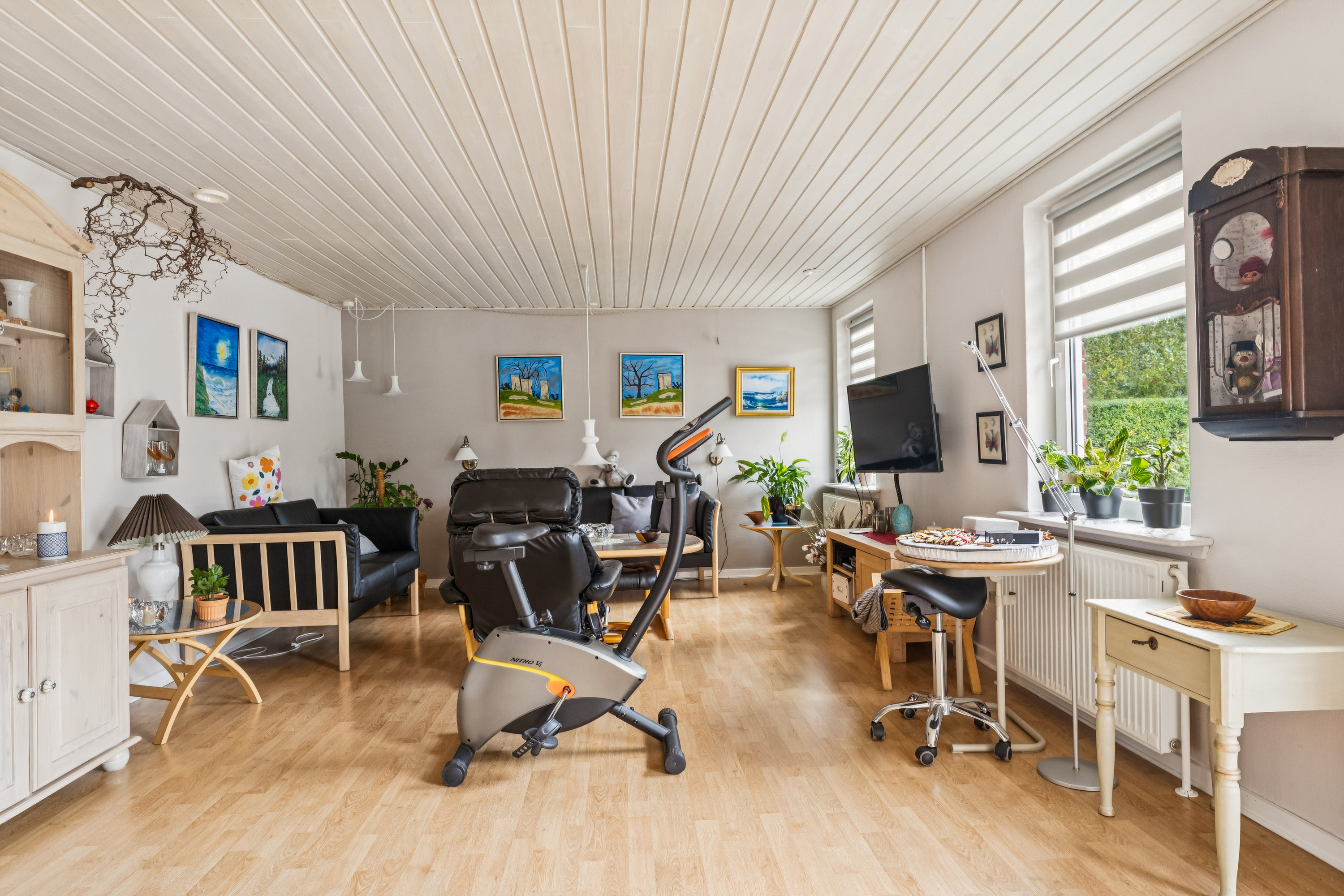 Fremhævet stue billede i fuldskærmstilstand. Billede af Dr. Madsensvej 18, Harridslev, 8930 Randers NØ