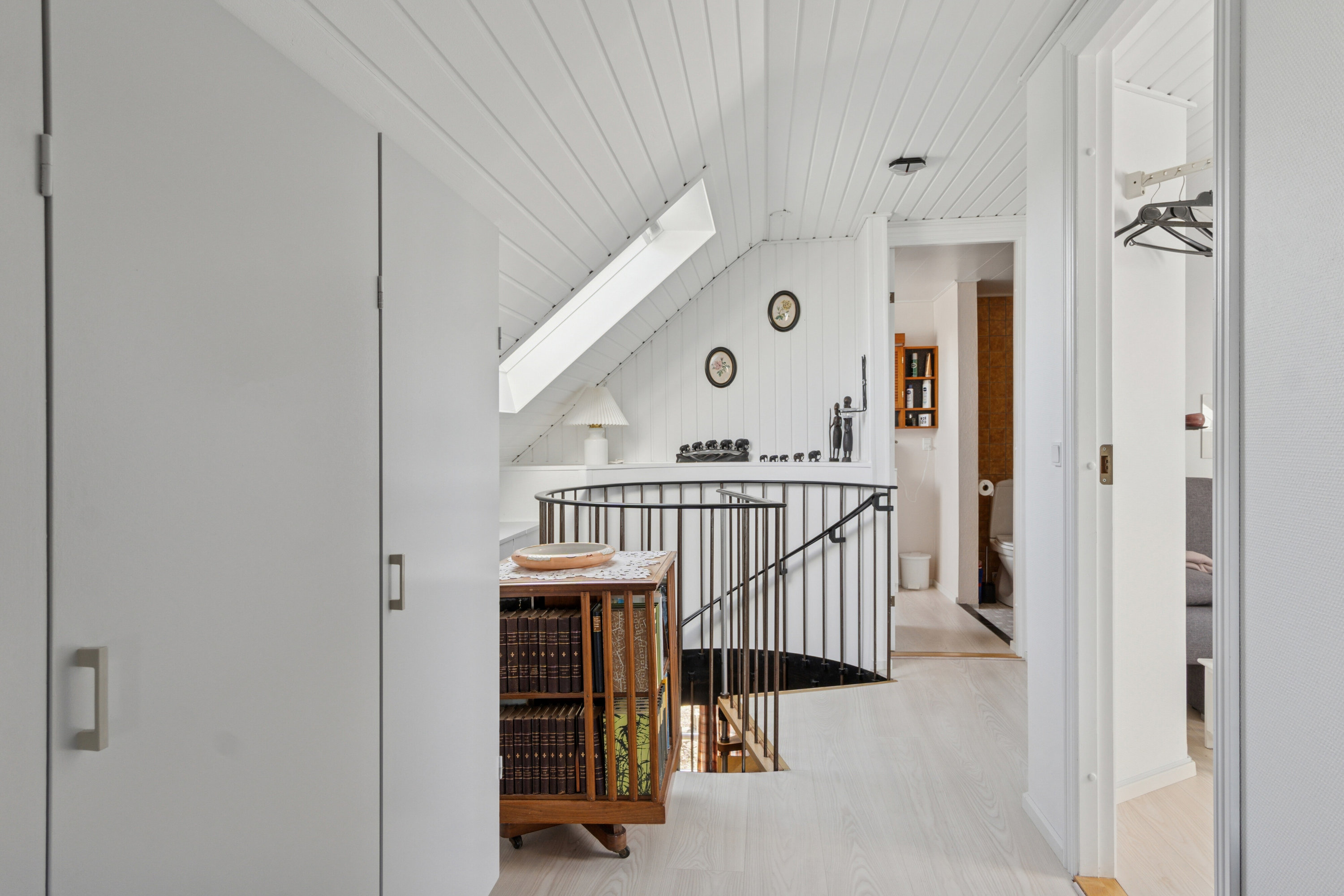 Fremhævet gang billede i fuldskærmstilstand. Billede af Runddelen 2, 4040 Jyllinge