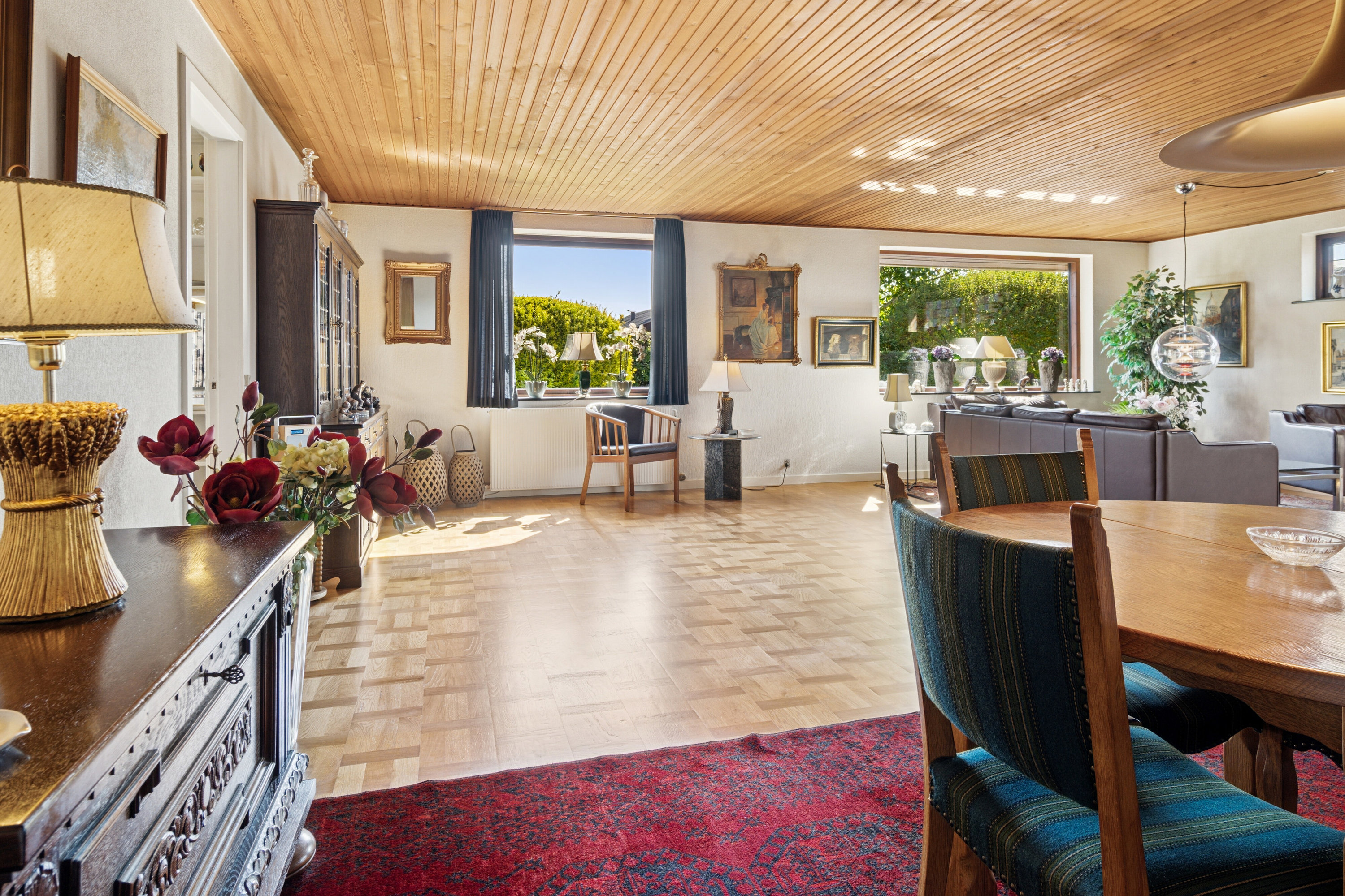 Fremhævet stue billede i fuldskærmstilstand. Billede af Pagteroldvej 25, 2650 Hvidovre