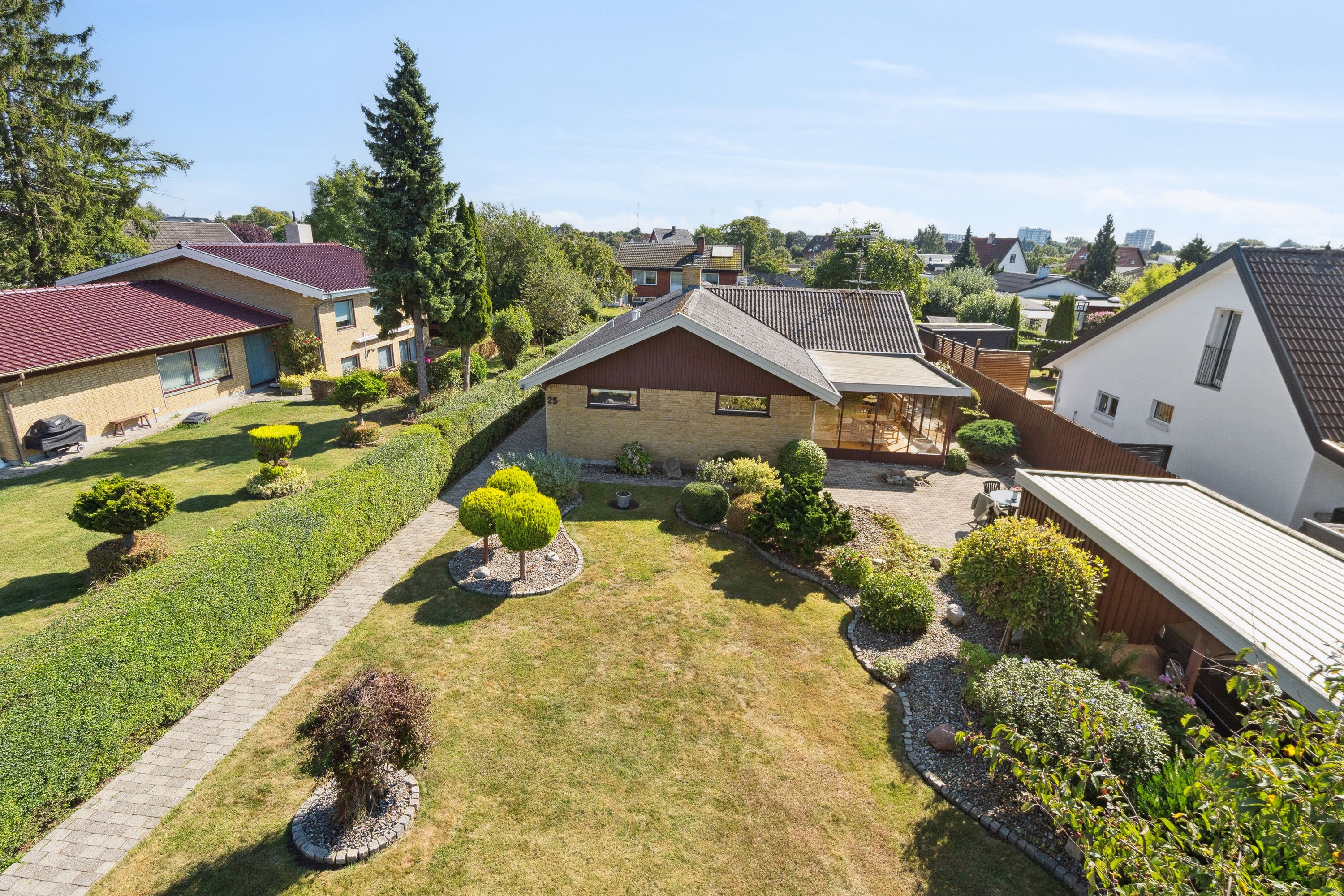 Fremhævet luftfoto billede i fuldskærmstilstand. Billede af Pagteroldvej 25, 2650 Hvidovre