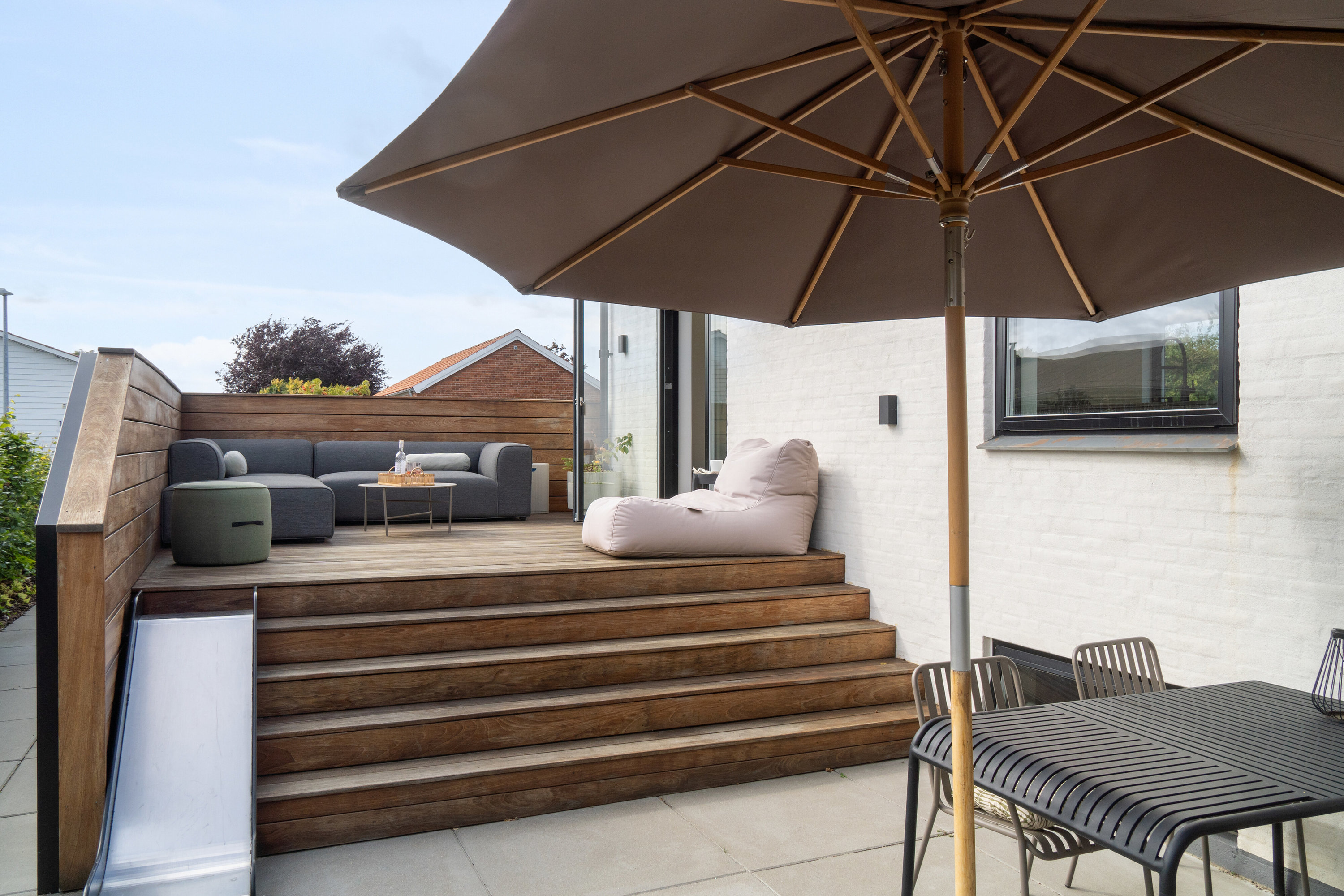 Fremhævet terrasse billede i fuldskærmstilstand. Billede af Astersvej 7, 4200 Slagelse