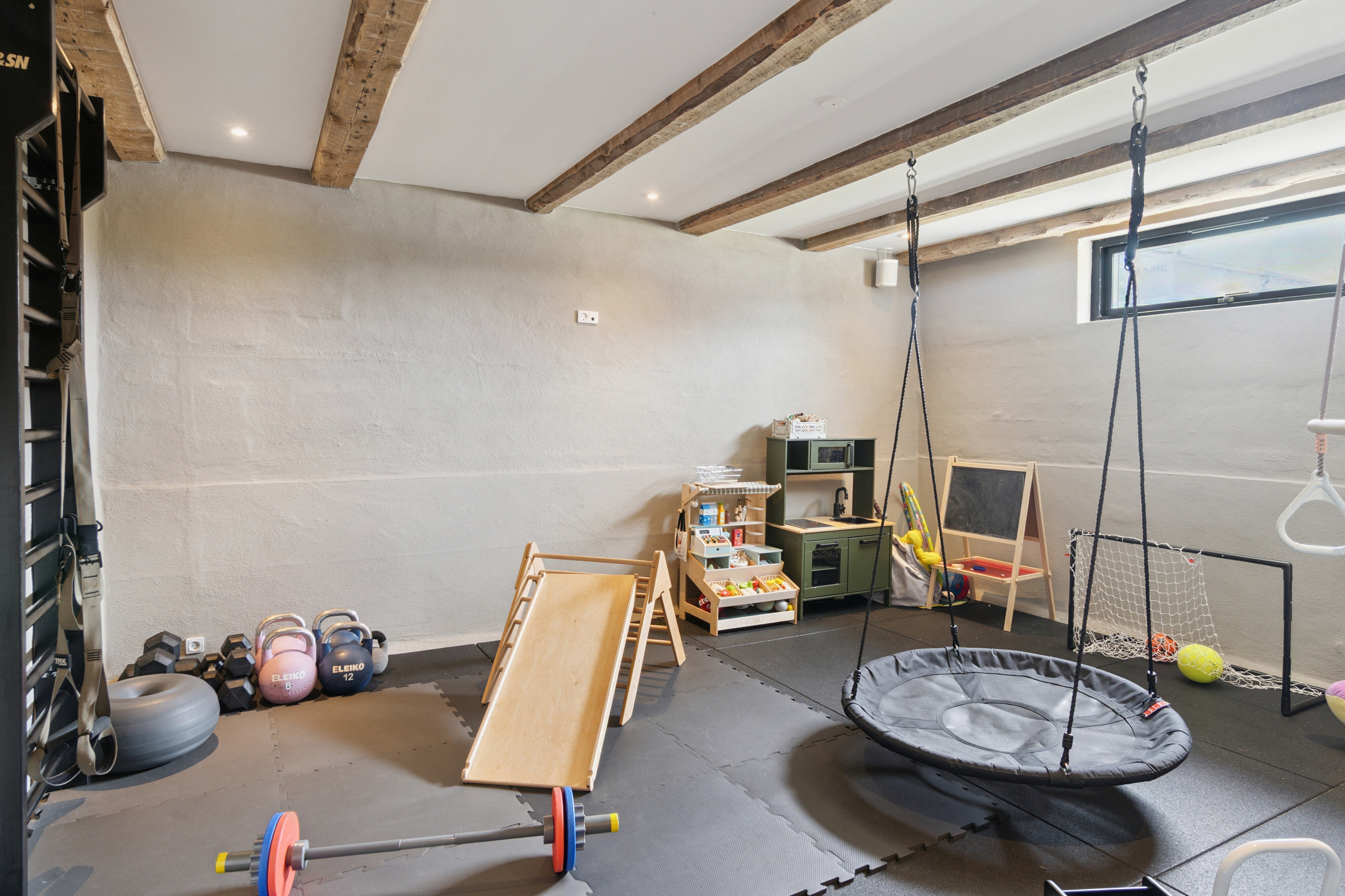 Fremhævet indendørs billede i fuldskærmstilstand. Billede af Astersvej 7, 4200 Slagelse