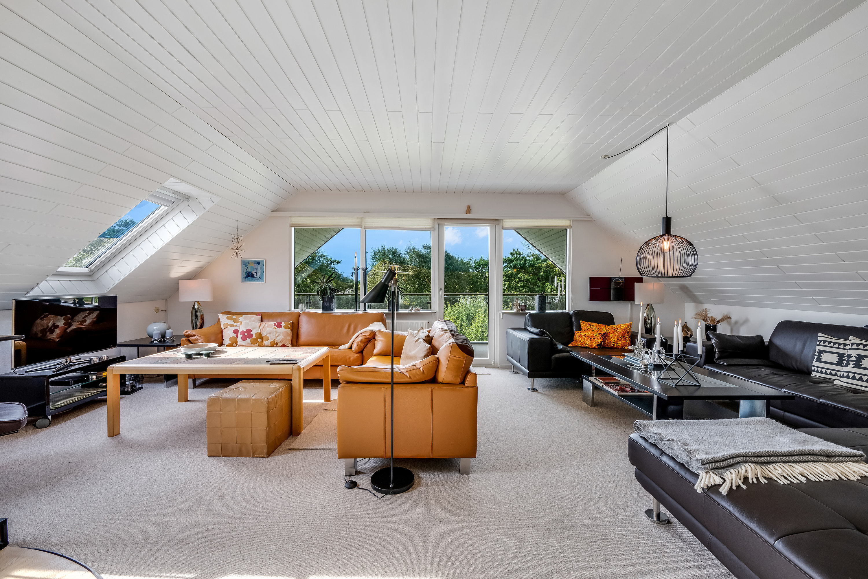 Fremhævet stue billede i fuldskærmstilstand. Billede af Heboltoft 42, 6950 Ringkøbing