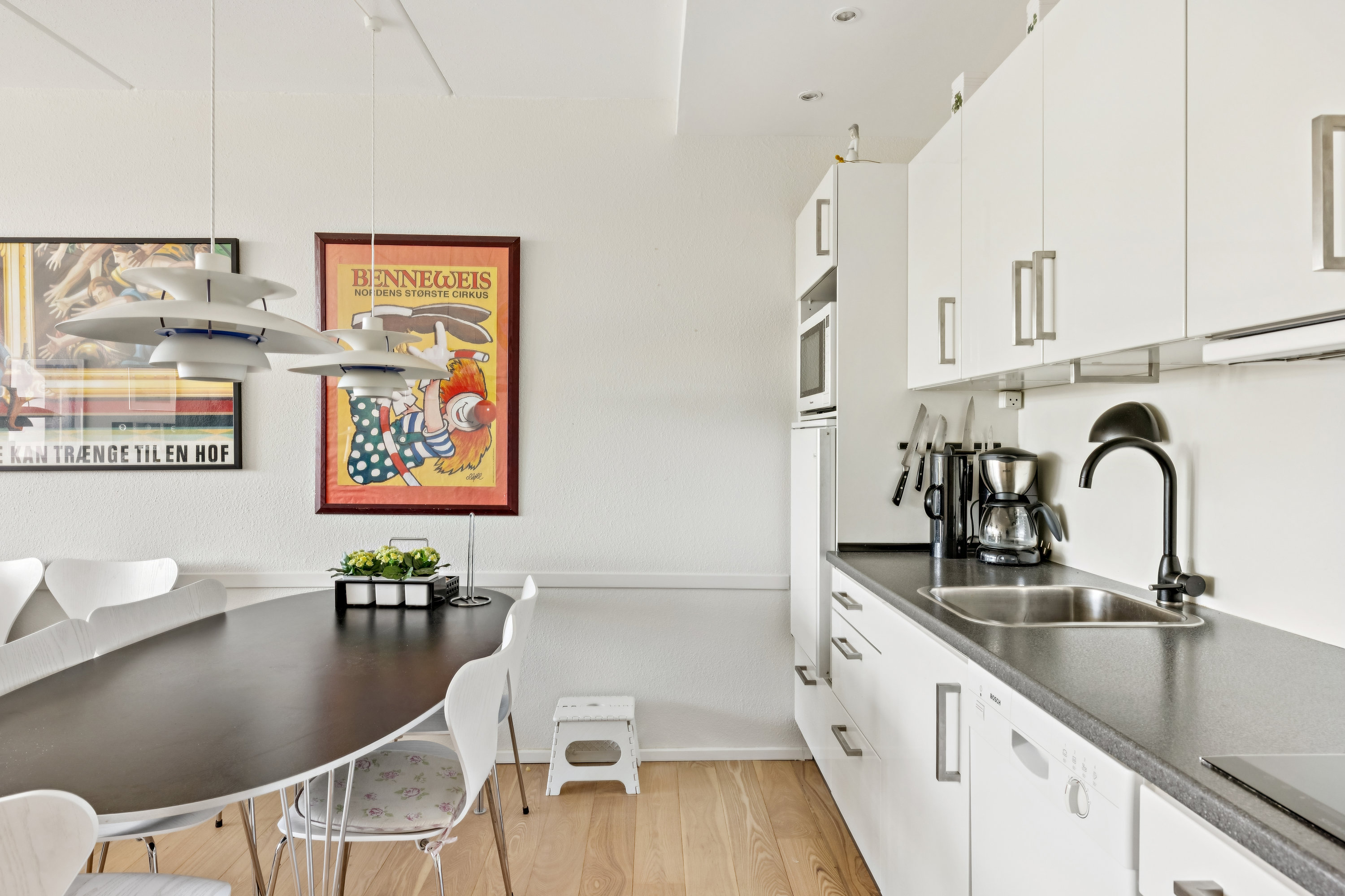 Fremhævet køkken billede i fuldskærmstilstand. Billede af Fægangsvej 11A, 1. 209., Bønnerup Strand, 8585 Glesborg