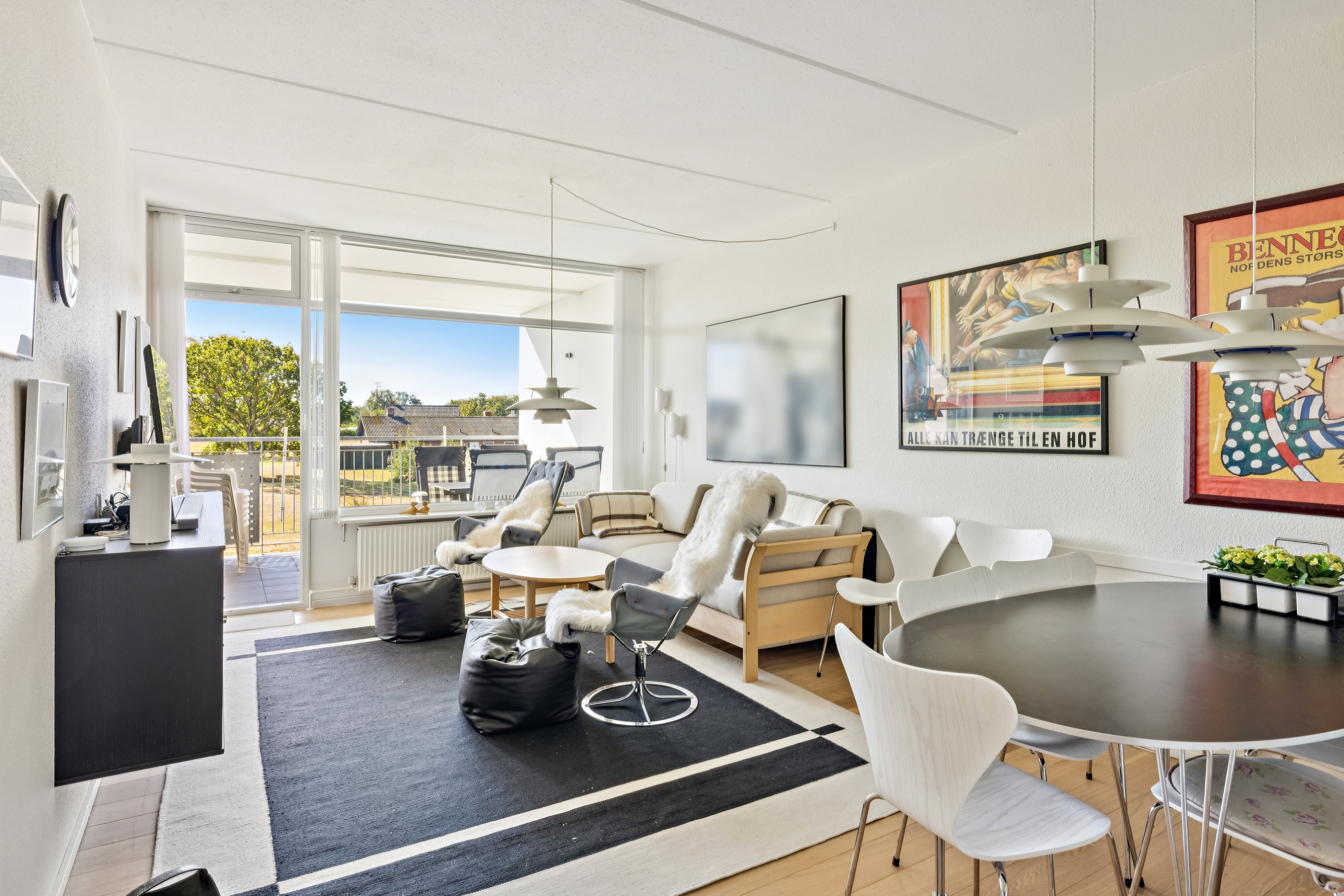 Fremhævet stue billede i fuldskærmstilstand. Billede af Fægangsvej 11A, 1. 209., Bønnerup Strand, 8585 Glesborg