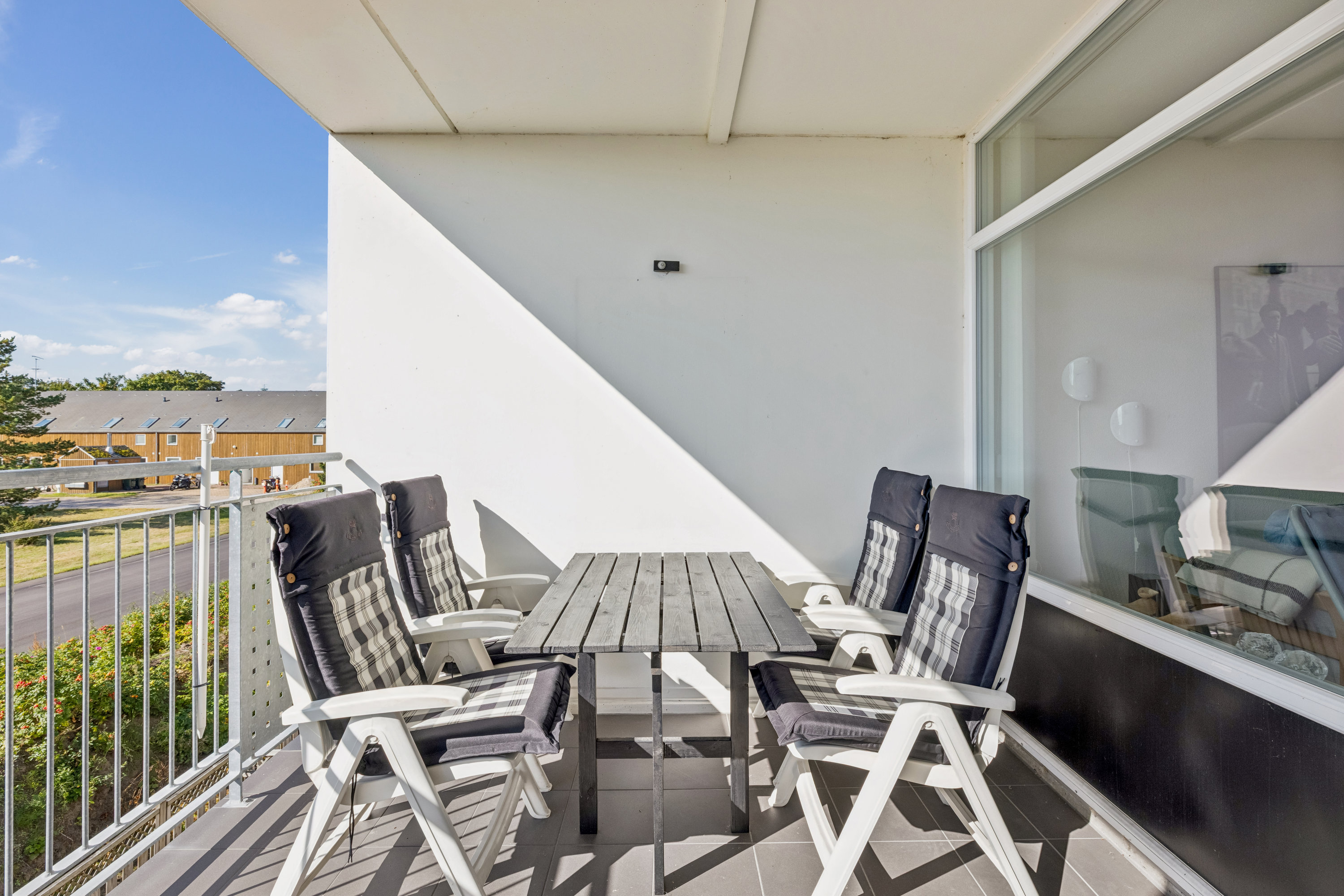 Fremhævet altan billede i fuldskærmstilstand. Billede af Fægangsvej 11A, 1. 209., Bønnerup Strand, 8585 Glesborg