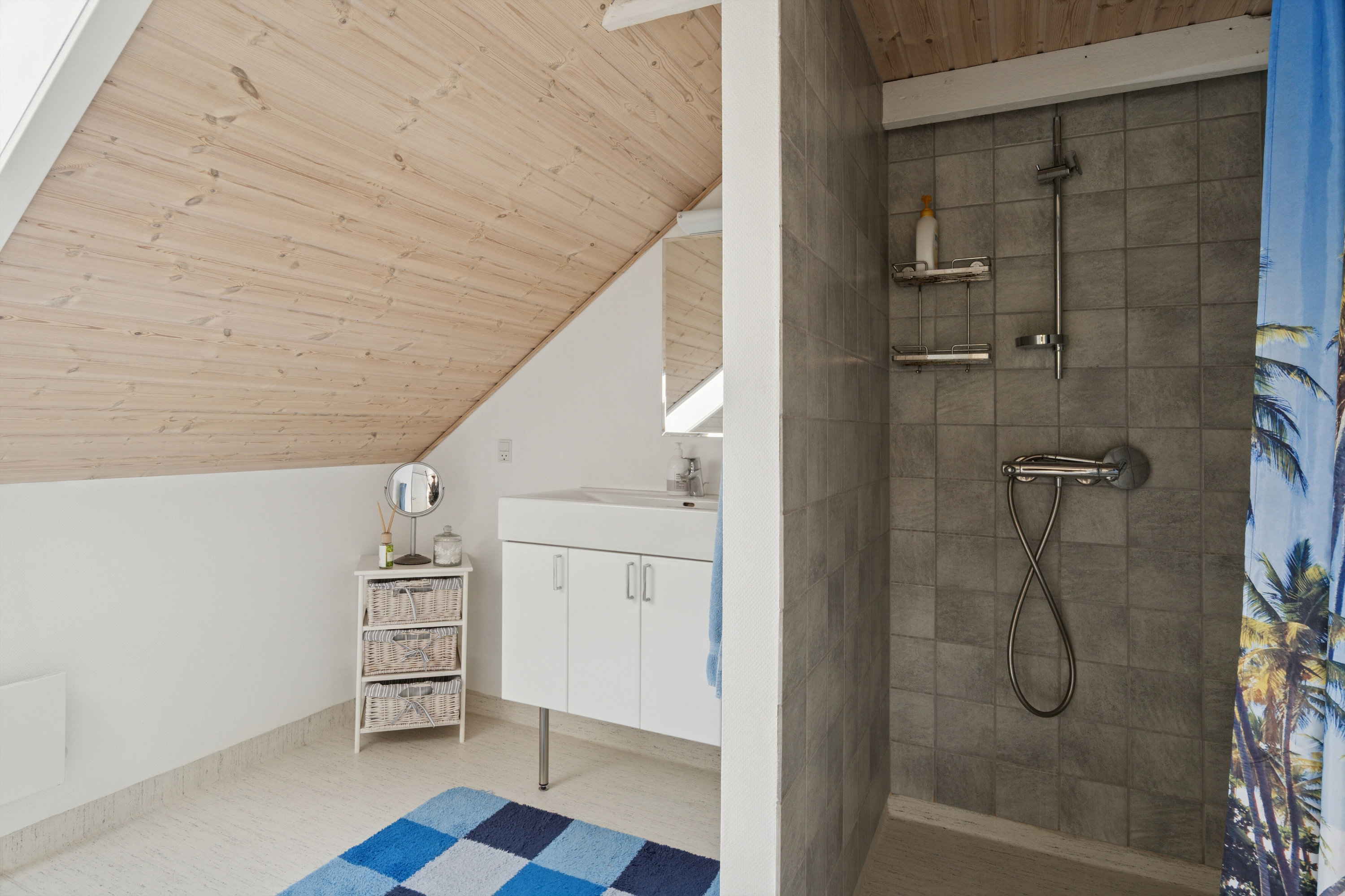 Fremhævet badeværelse billede i fuldskærmstilstand. Billede af Løvvej 17A, Dalby Strand, 4281 Gørlev