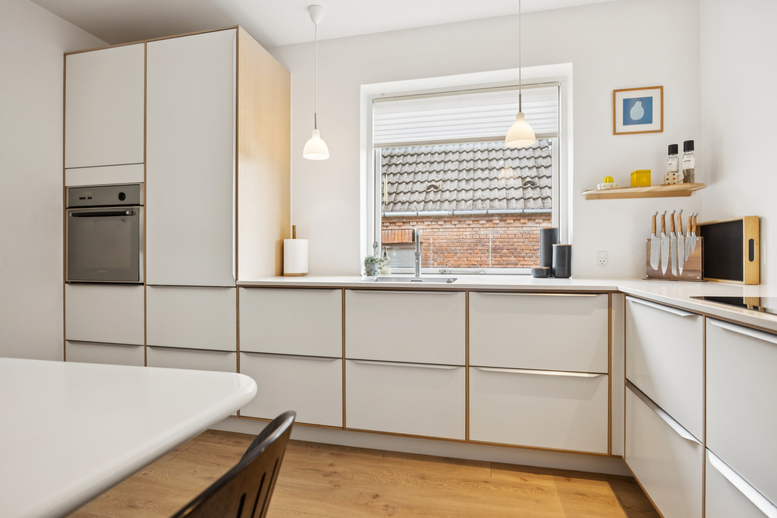 Fremhævet køkken billede i fuldskærmstilstand. Billede af Toftevej 11, 9400 Nørresundby