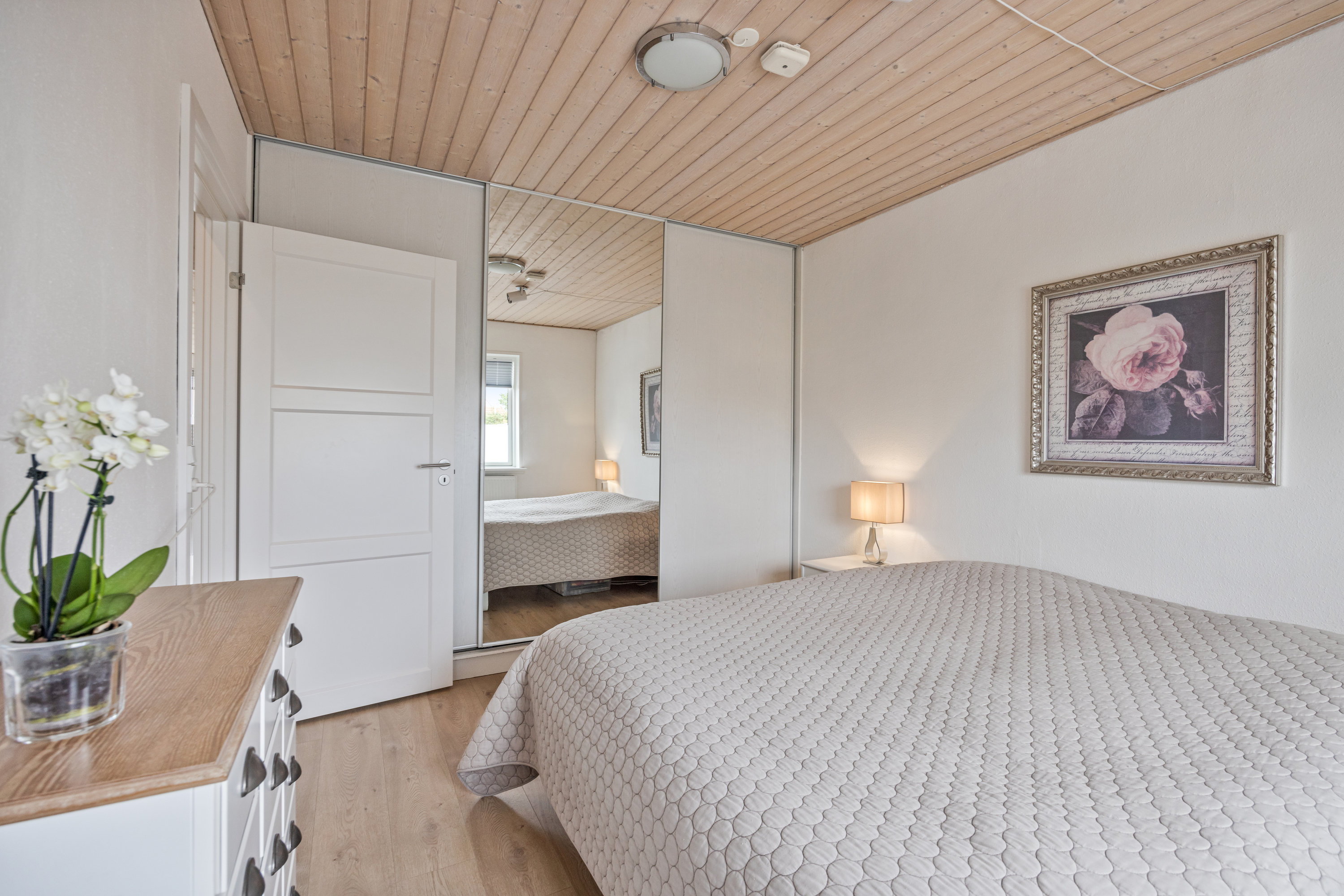 Fremhævet værelse billede i fuldskærmstilstand. Billede af Toftevej 11, 9400 Nørresundby