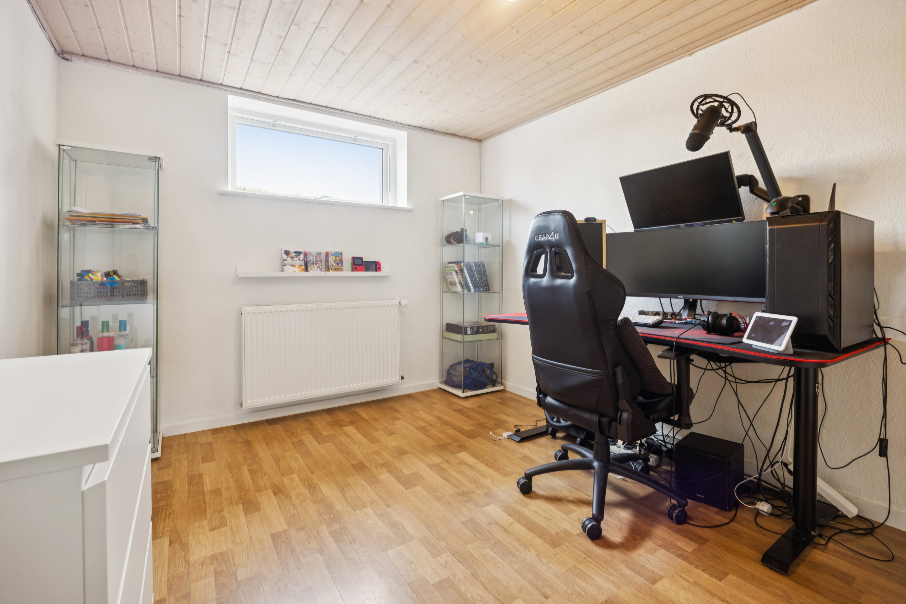 Fremhævet værelse billede i fuldskærmstilstand. Billede af Toftevej 11, 9400 Nørresundby