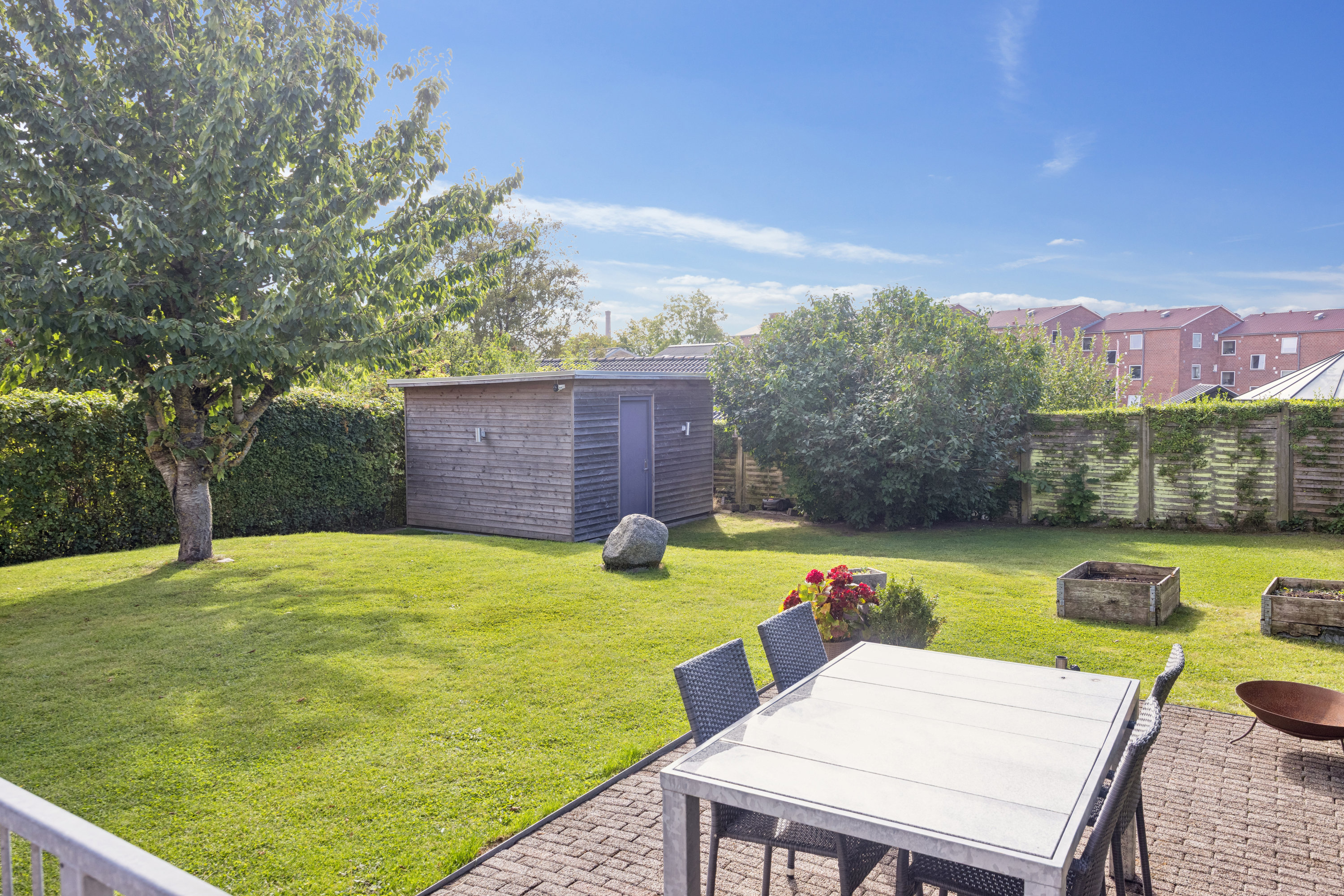 Fremhævet have billede i fuldskærmstilstand. Billede af Toftevej 11, 9400 Nørresundby