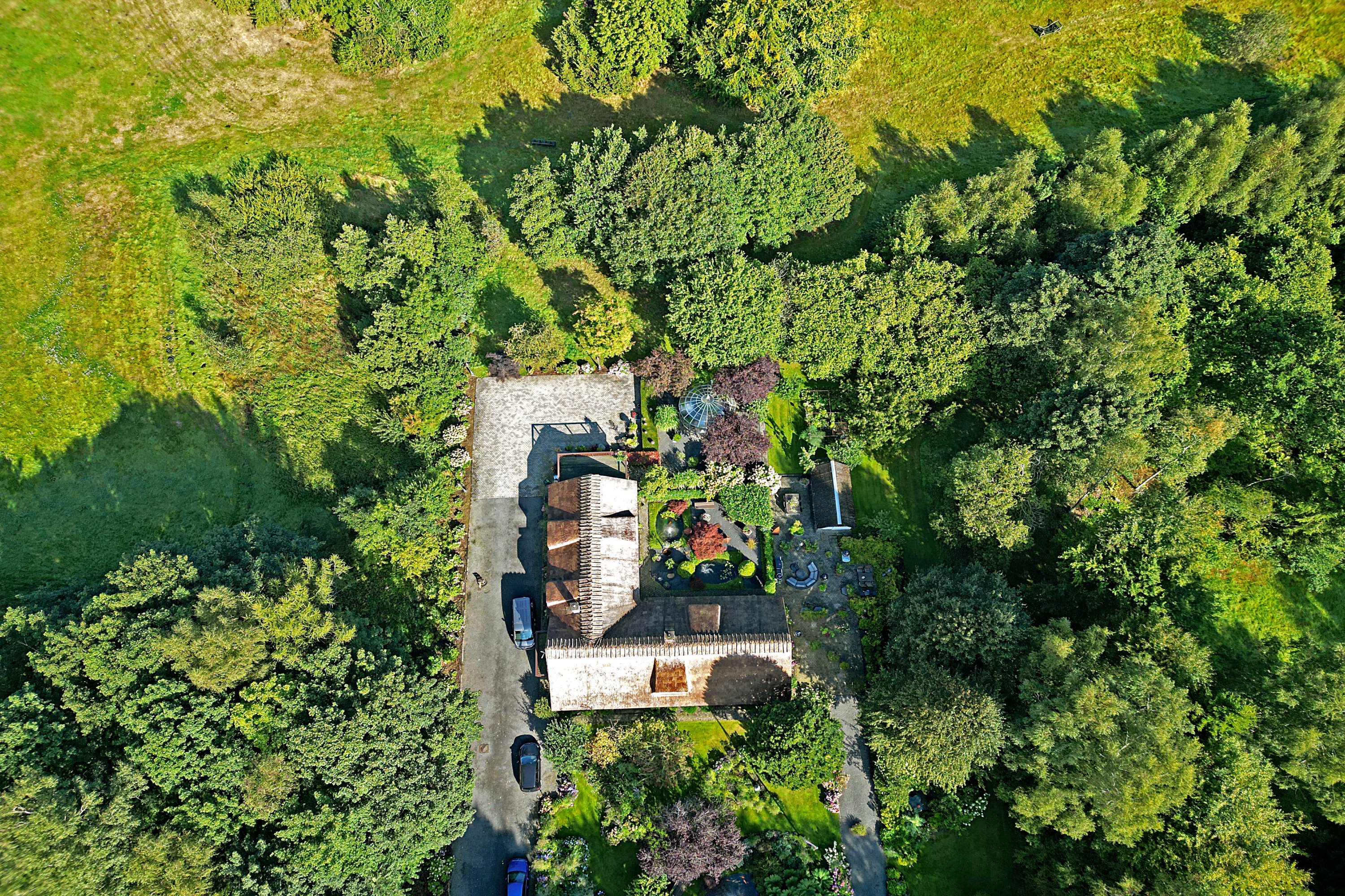 Fremhævet luftfoto billede i fuldskærmstilstand. Billede af Gurrevej 318, Gurre, 3000 Helsingør