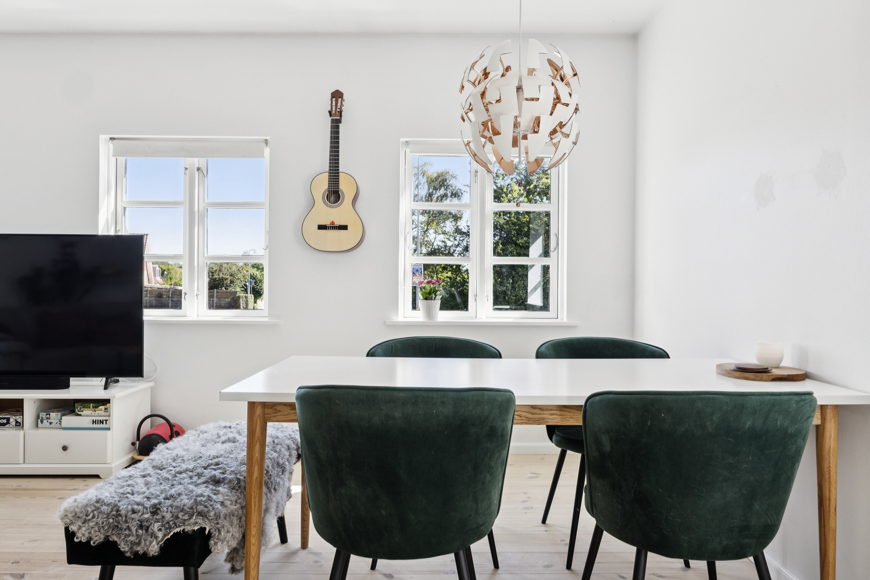 Fremhævet stue billede i fuldskærmstilstand. Billede af Vordingborgvej 90B, 4681 Herfølge