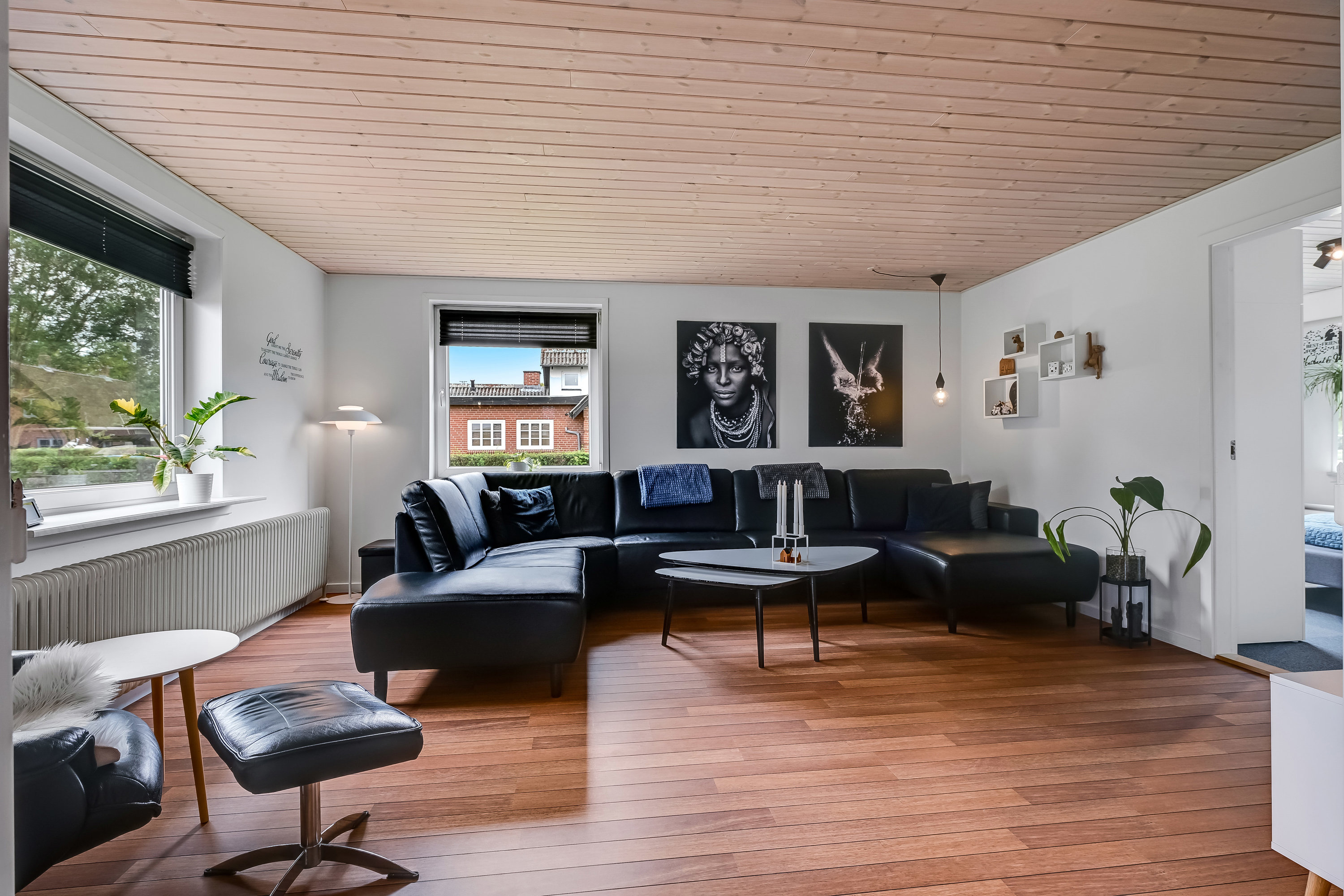 Fremhævet stue billede i fuldskærmstilstand. Billede af Egebjerg Landevej 90, Vesterhede, 7250 Hejnsvig