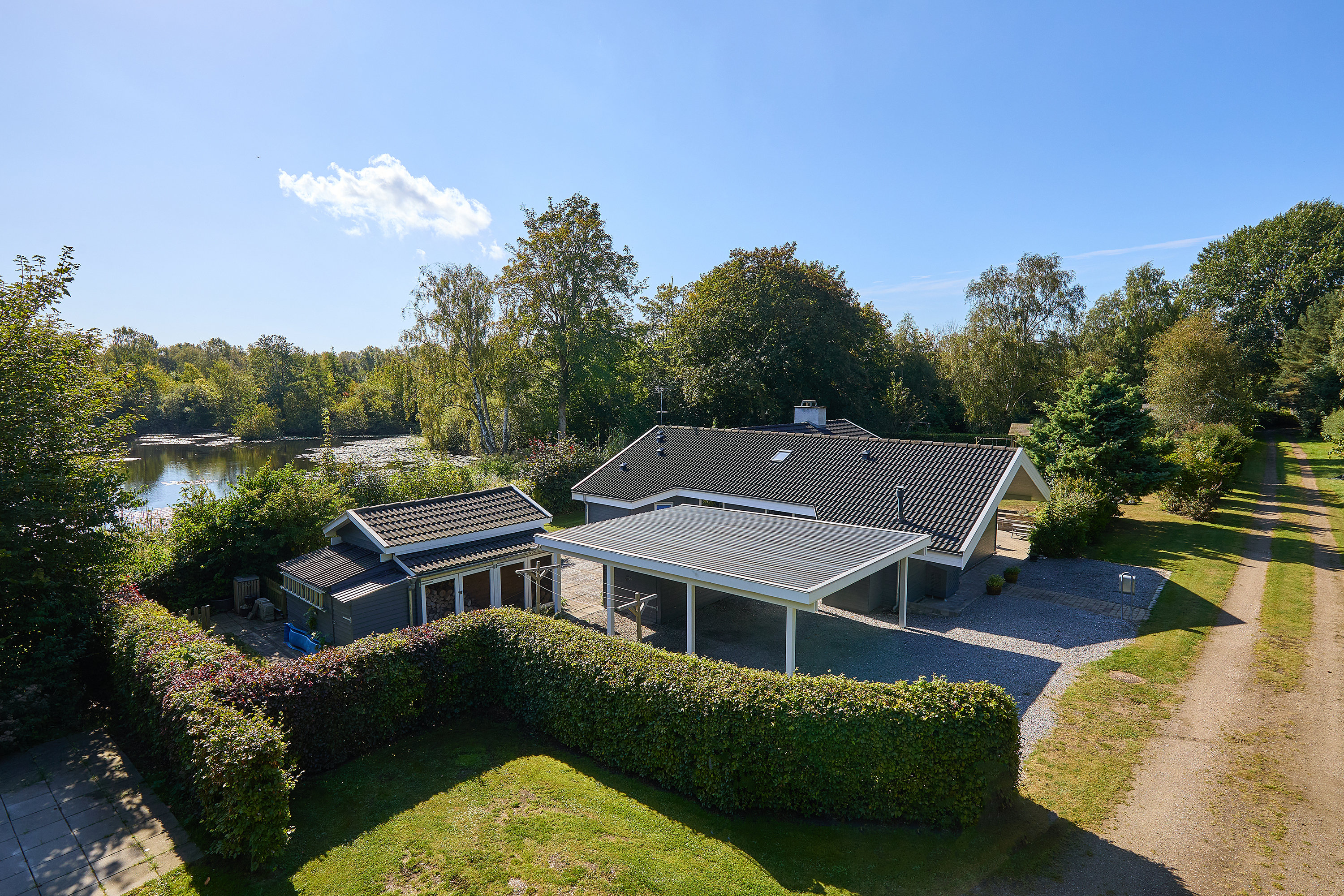 Fremhævet ejendommen billede i fuldskærmstilstand. Billede af Karl Andersens Vej 24, Rågeleje, 3210 Vejby