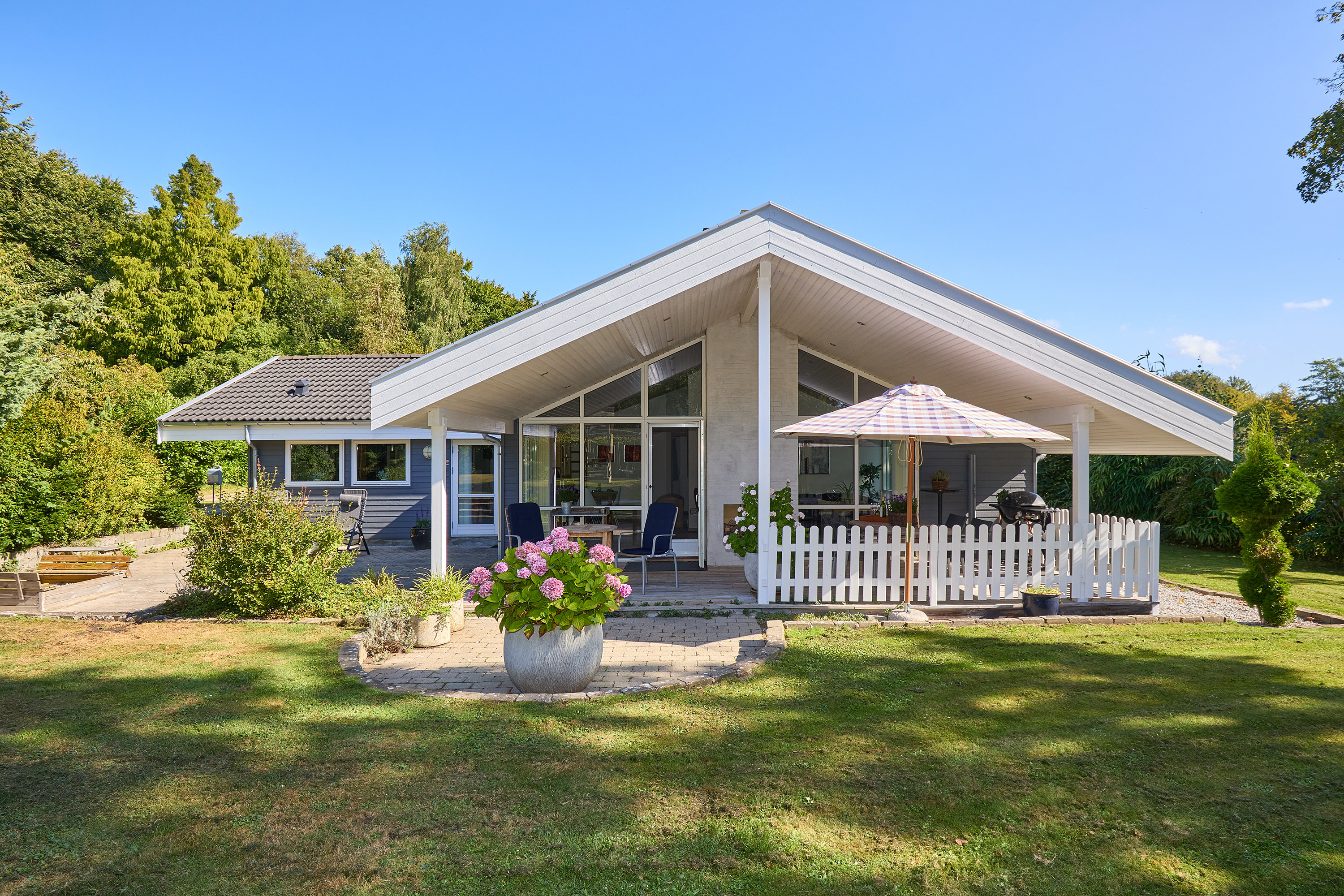 Fremhævet ejendommen billede i fuldskærmstilstand. Billede af Karl Andersens Vej 24, Rågeleje, 3210 Vejby